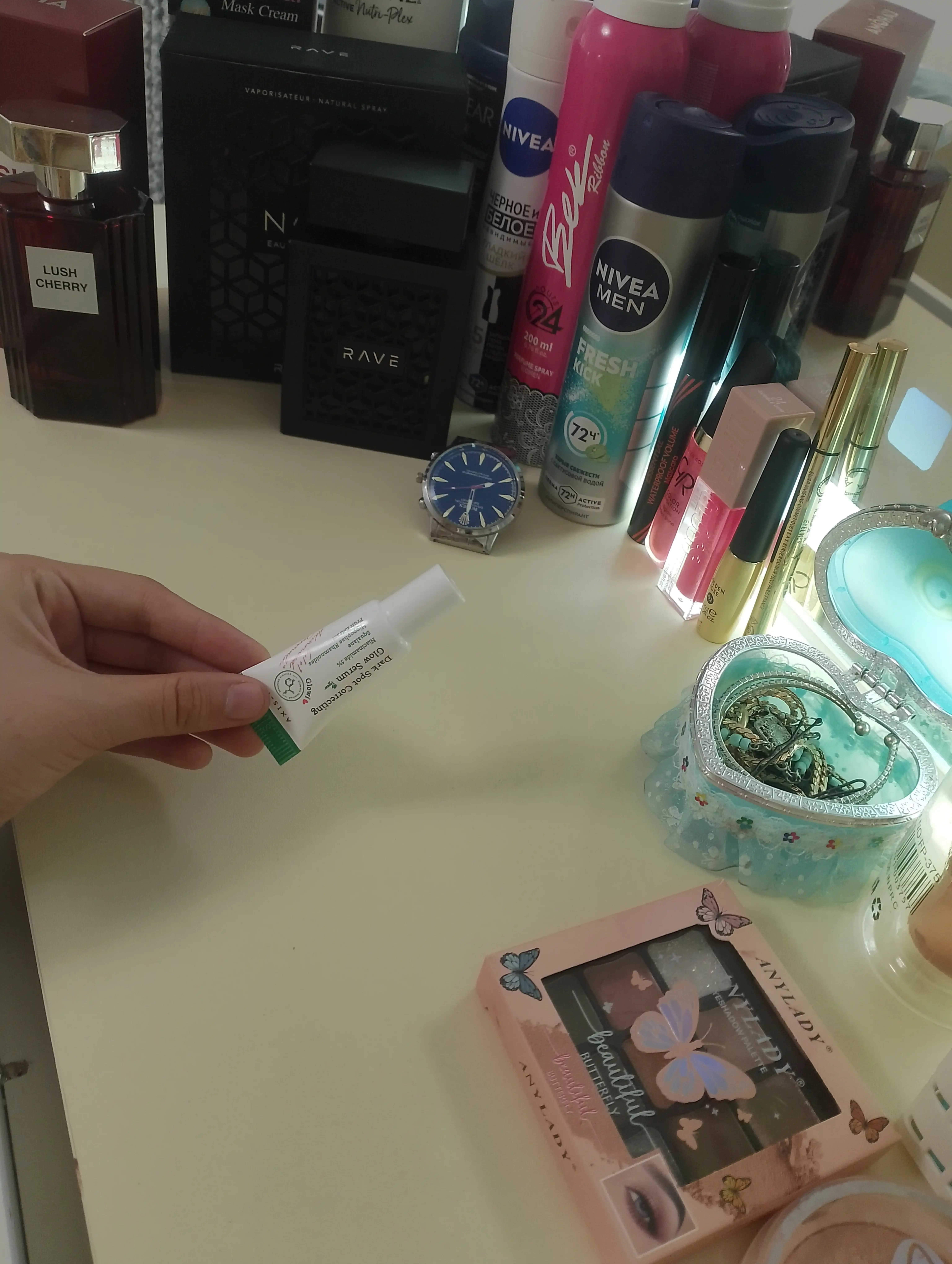 AXIS-Y Dark Spot Correcting Glow Serum 50 ml — осветляющая сыворотка от пигментных пятен