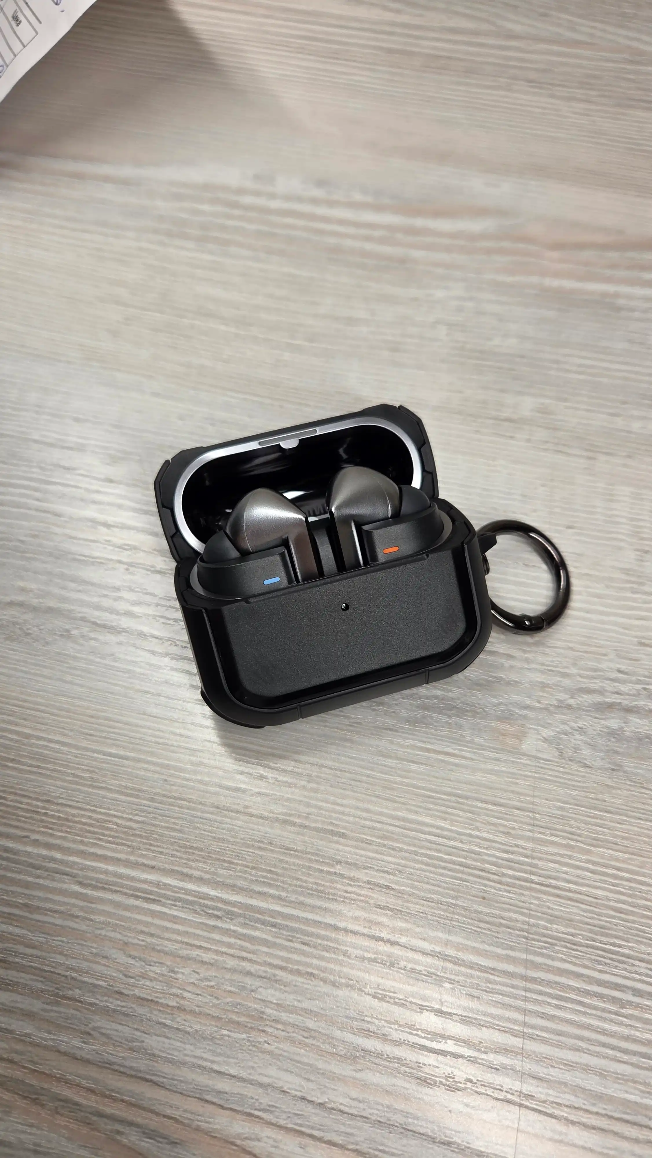 Samsung Galaxy Buds 3, 3 Pro, 3 Fe quloqchinlar g‘ilofi