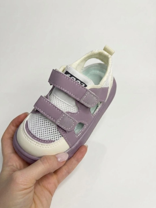Bolalar uchun yozgi binafsha rang sport sandal-krossovkalari, yengil toʻrli poyabzal