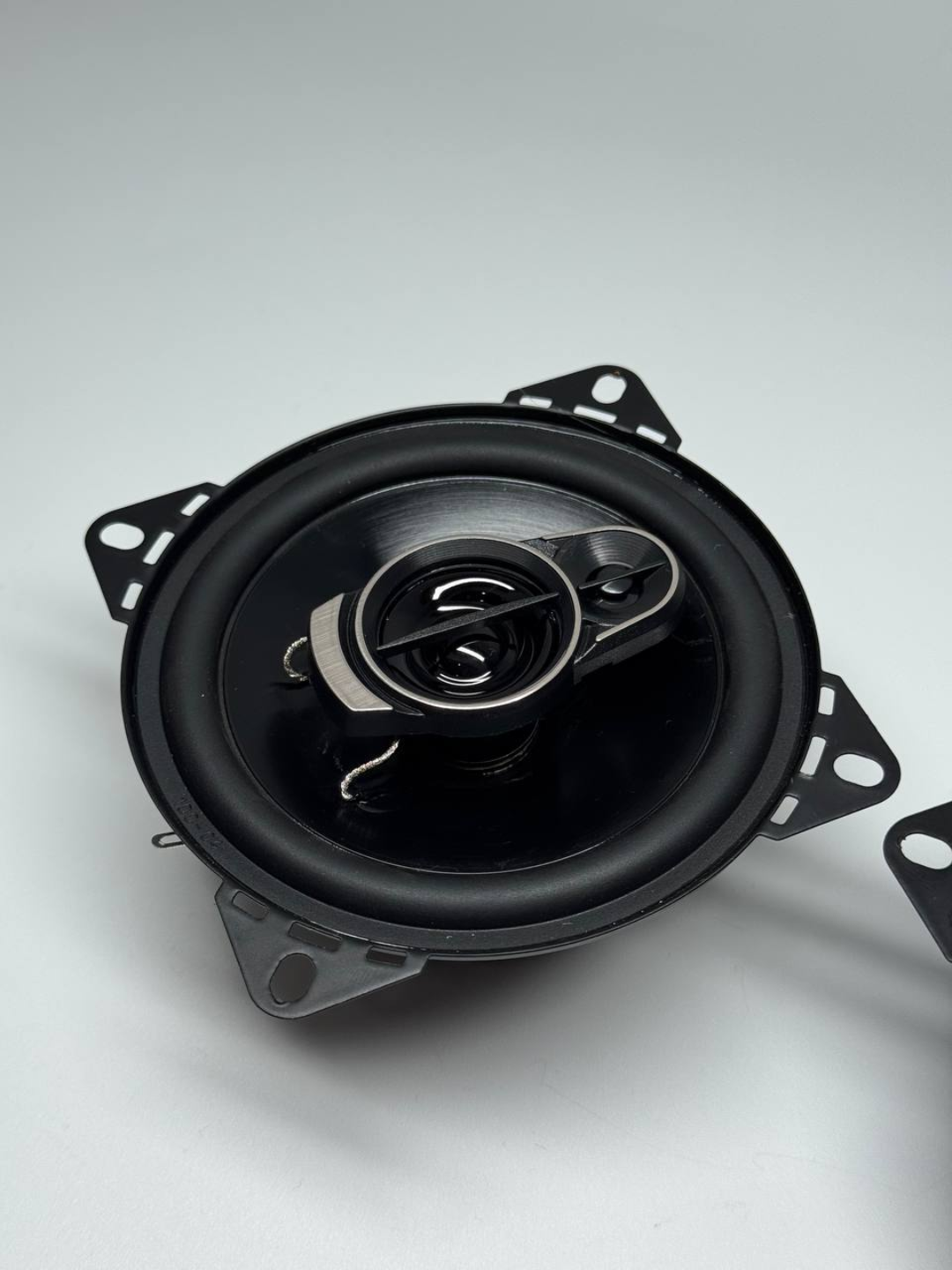 Pioneer TS-A1097S 10 sm avtomobil karnaylari, 3 polosali, 4 Ohm