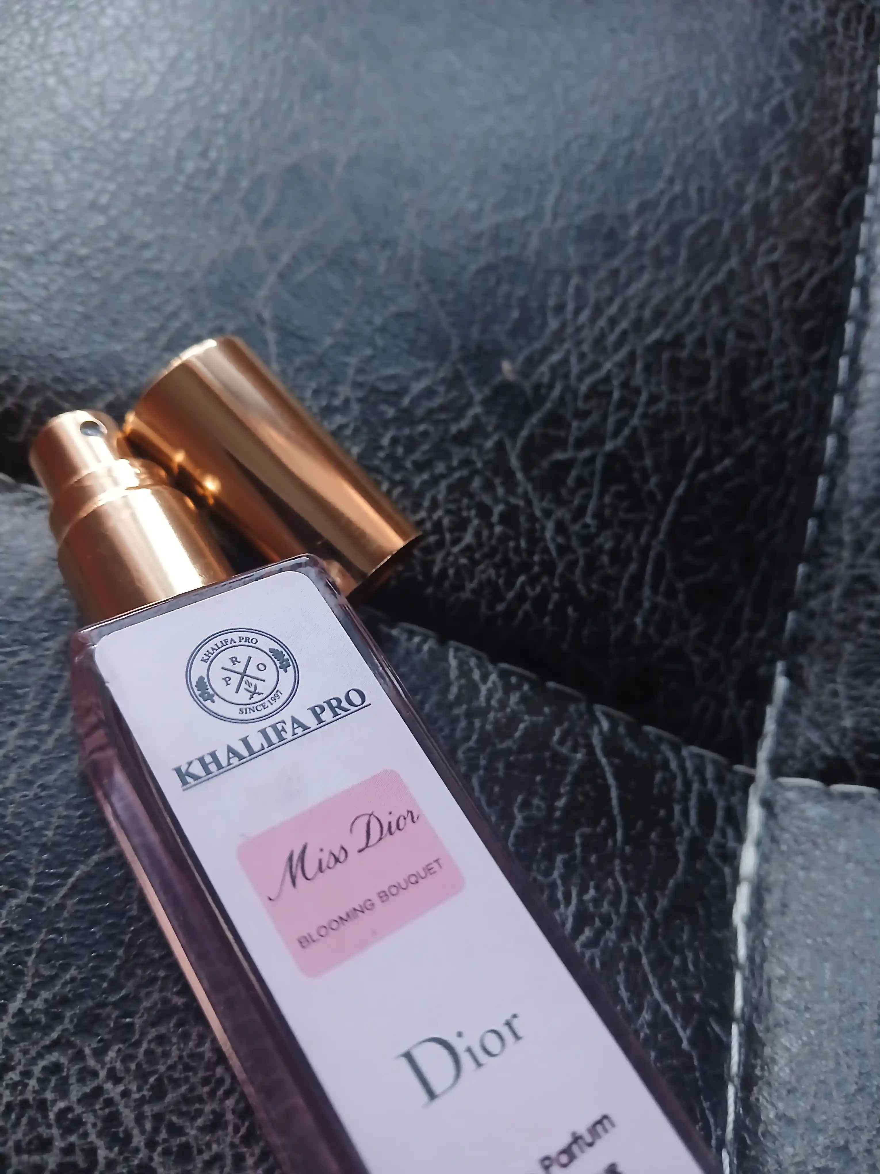 Atirlar ayollar uchun Miss Dior Blooming Bouquet, qizlar uchun parfyumlangan suvsuv