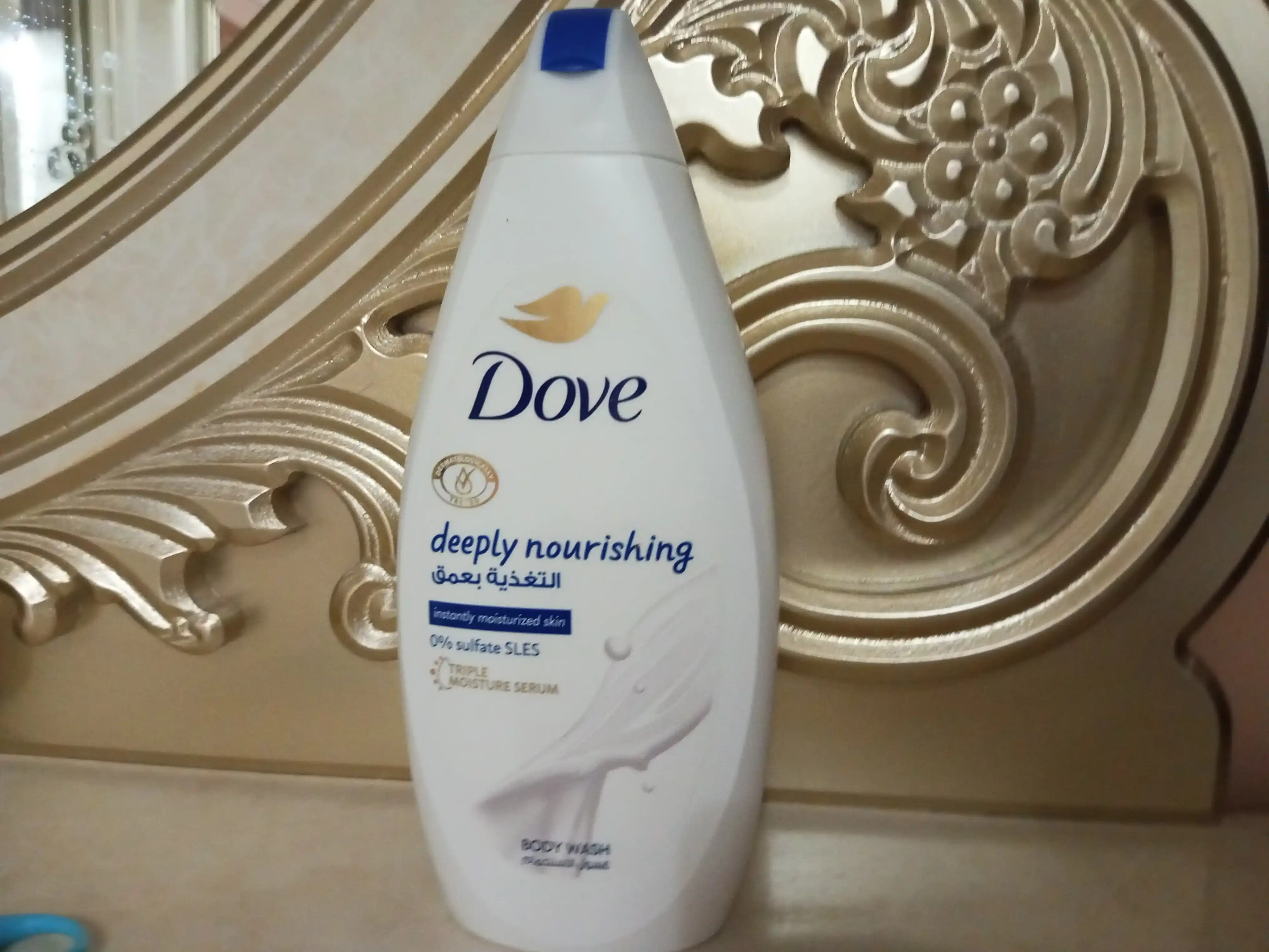 DOVE гель для душа  DEEPLY NOURISHING, 500 мл