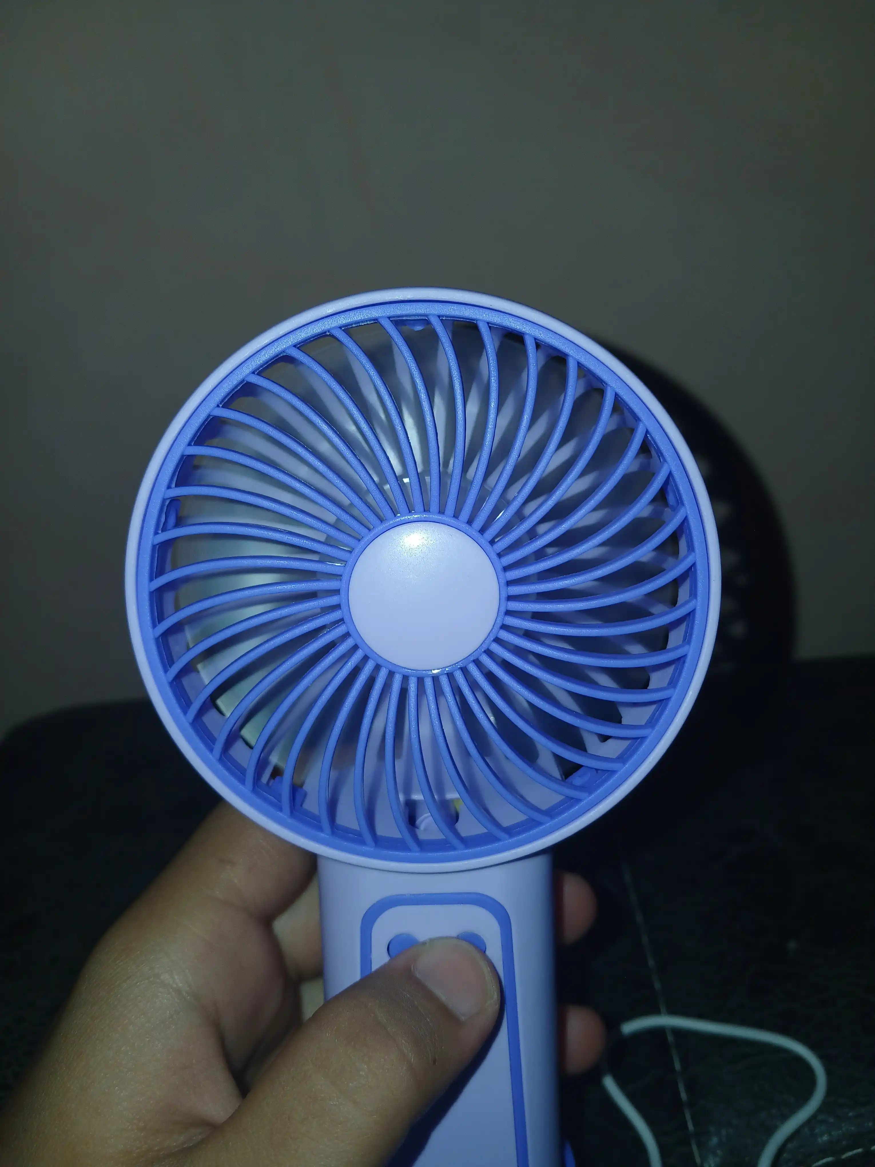 Mini ventilyator usb zaryadlovchi, stol uchun ventilyatorcha, vintelyator kichkina
