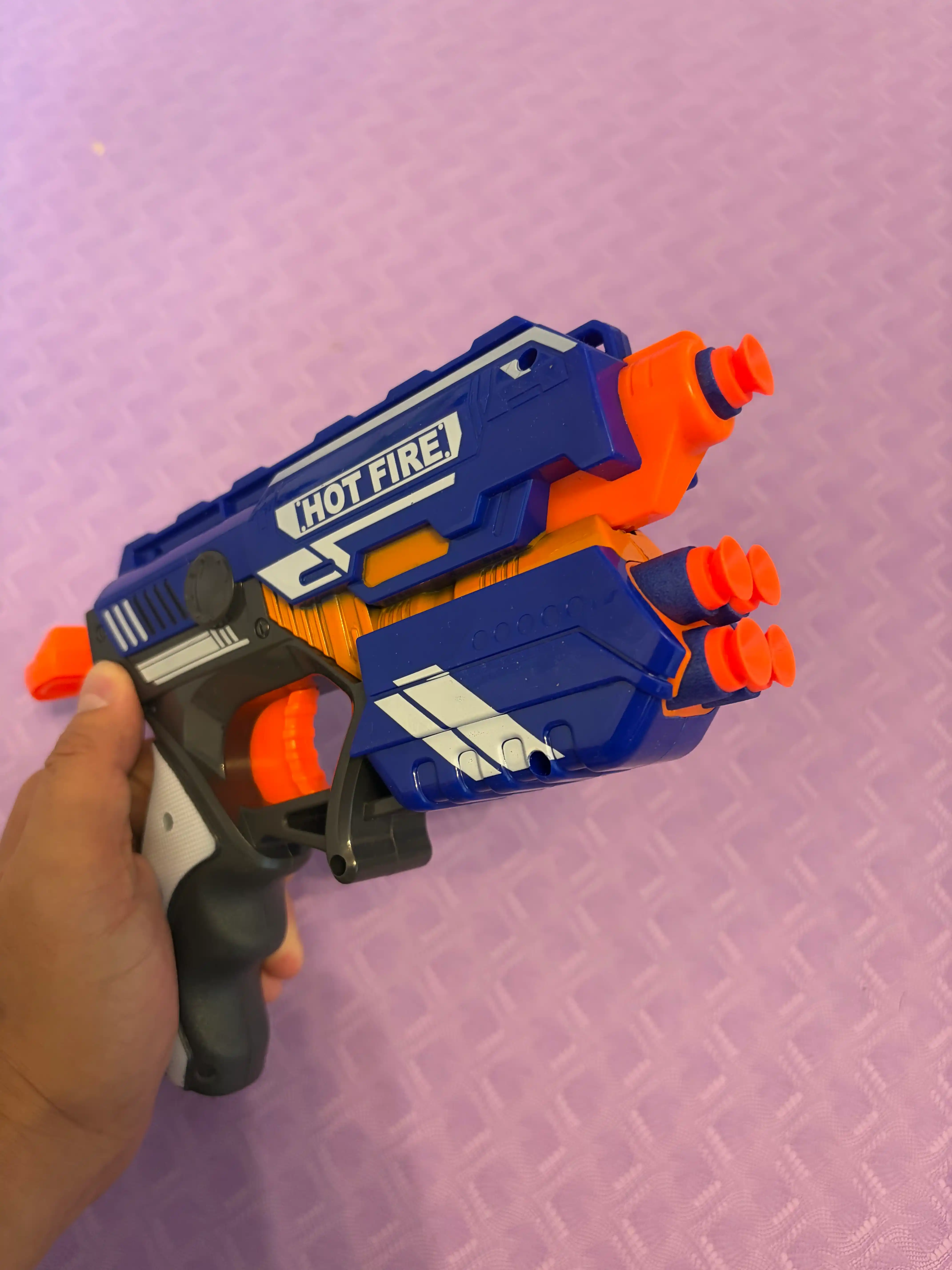 Blaster pistolet, yumshoq o'qlarni otadi