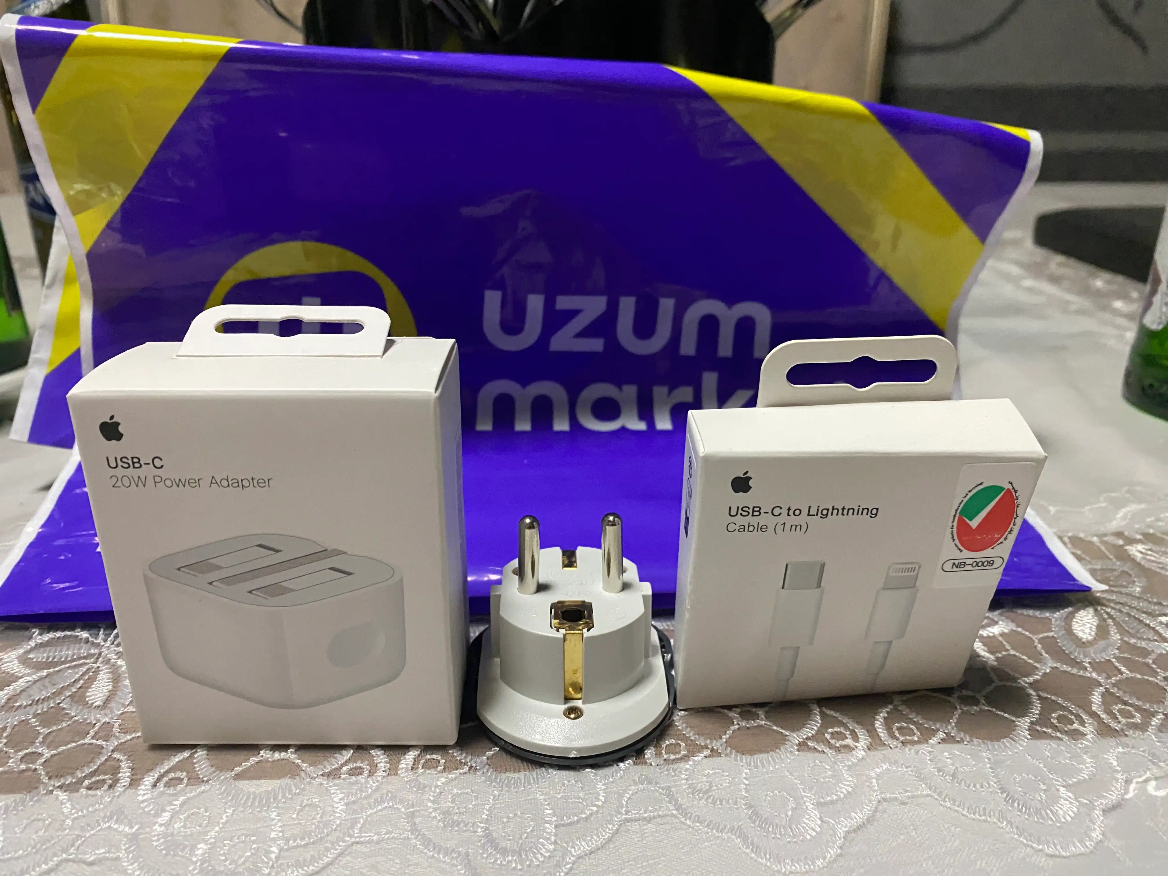 IPhone uchun zaryadchik, zaryadnik tez zaryadlovchi 20 Vt, Type-Cdan Lightning kabel bilan