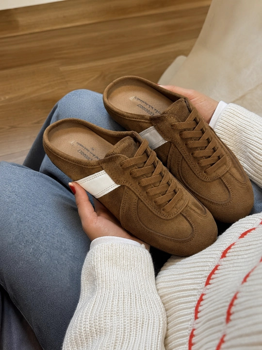 Мюли тапочки Sneaker Mules — замшевые кроссовки с открытой пяткой, осенняя обувь