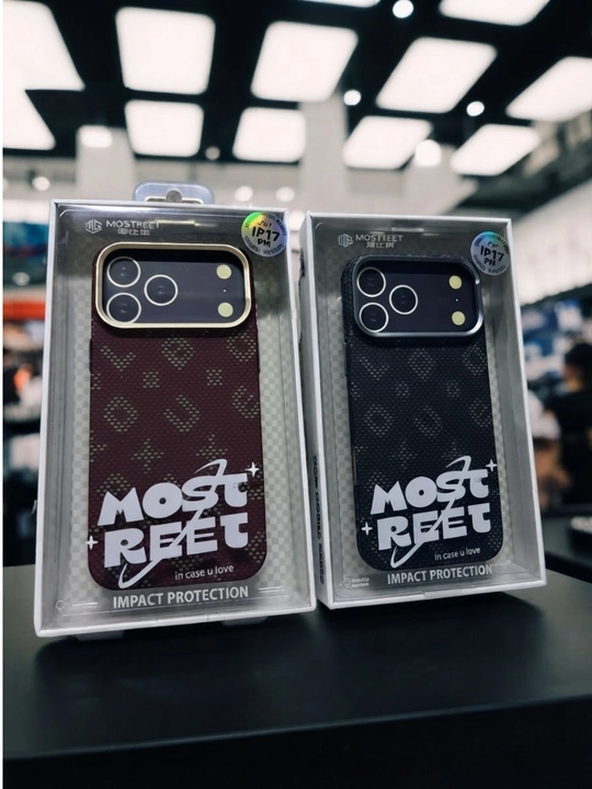 Chexol IPhone 16 Pro Max, iPhone 17 Pro, iPhone 17 Pro Max uchun g‘ilof
