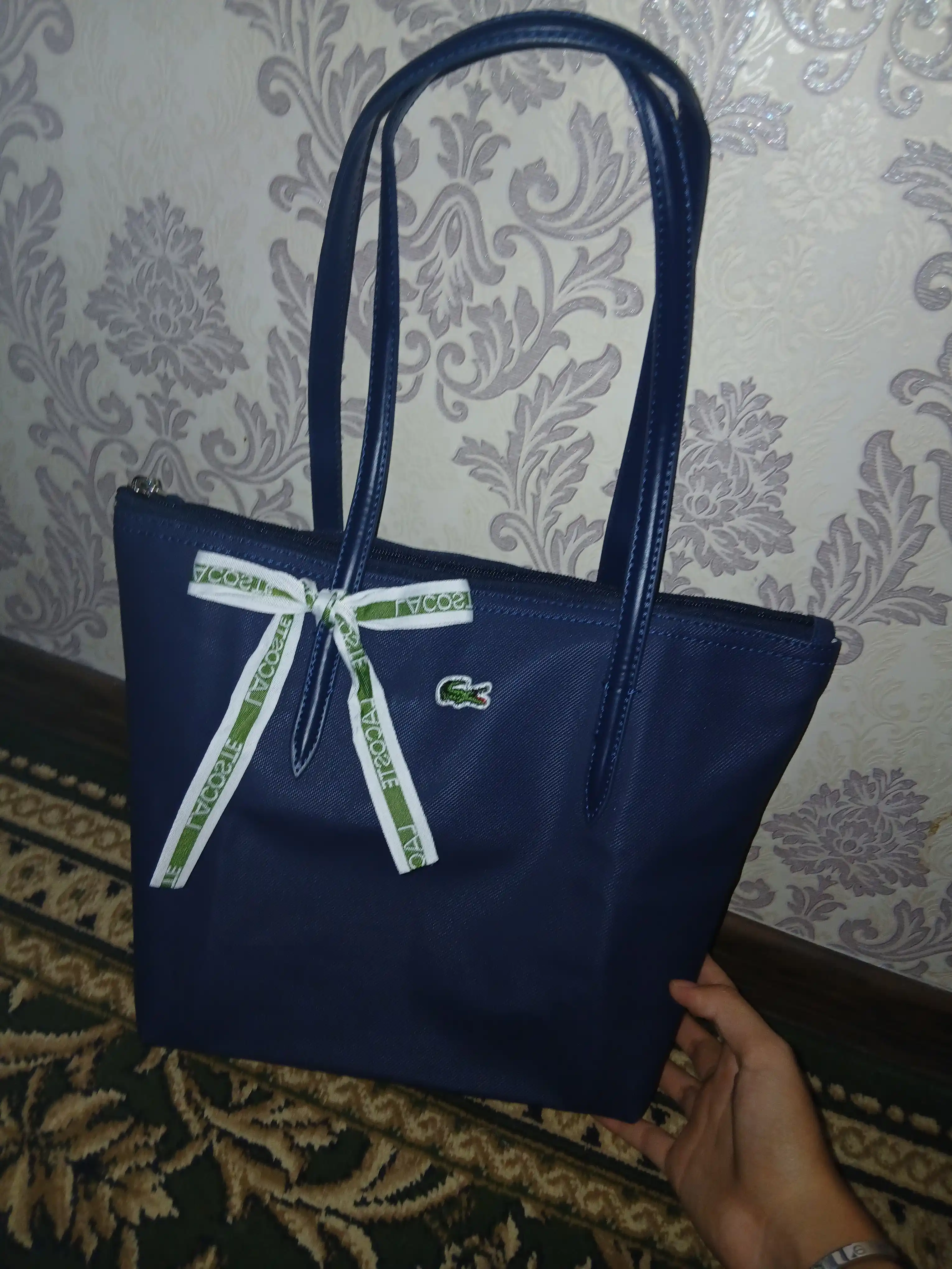 Lacoste uslubidagi ayollar sumkasi