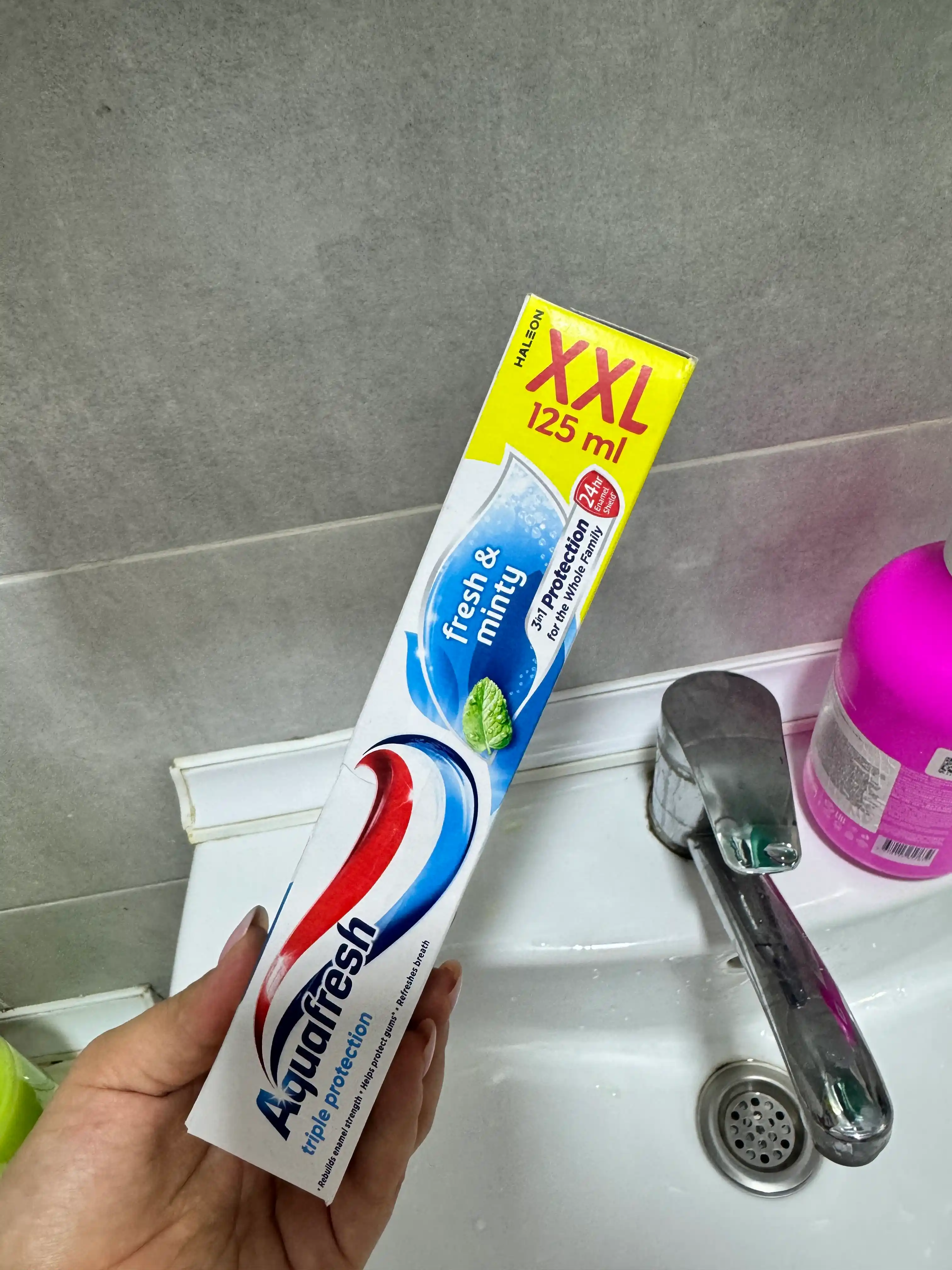 Aquafresh зубная паста для всей семьи, тройная защита и свежесть, 125 мл