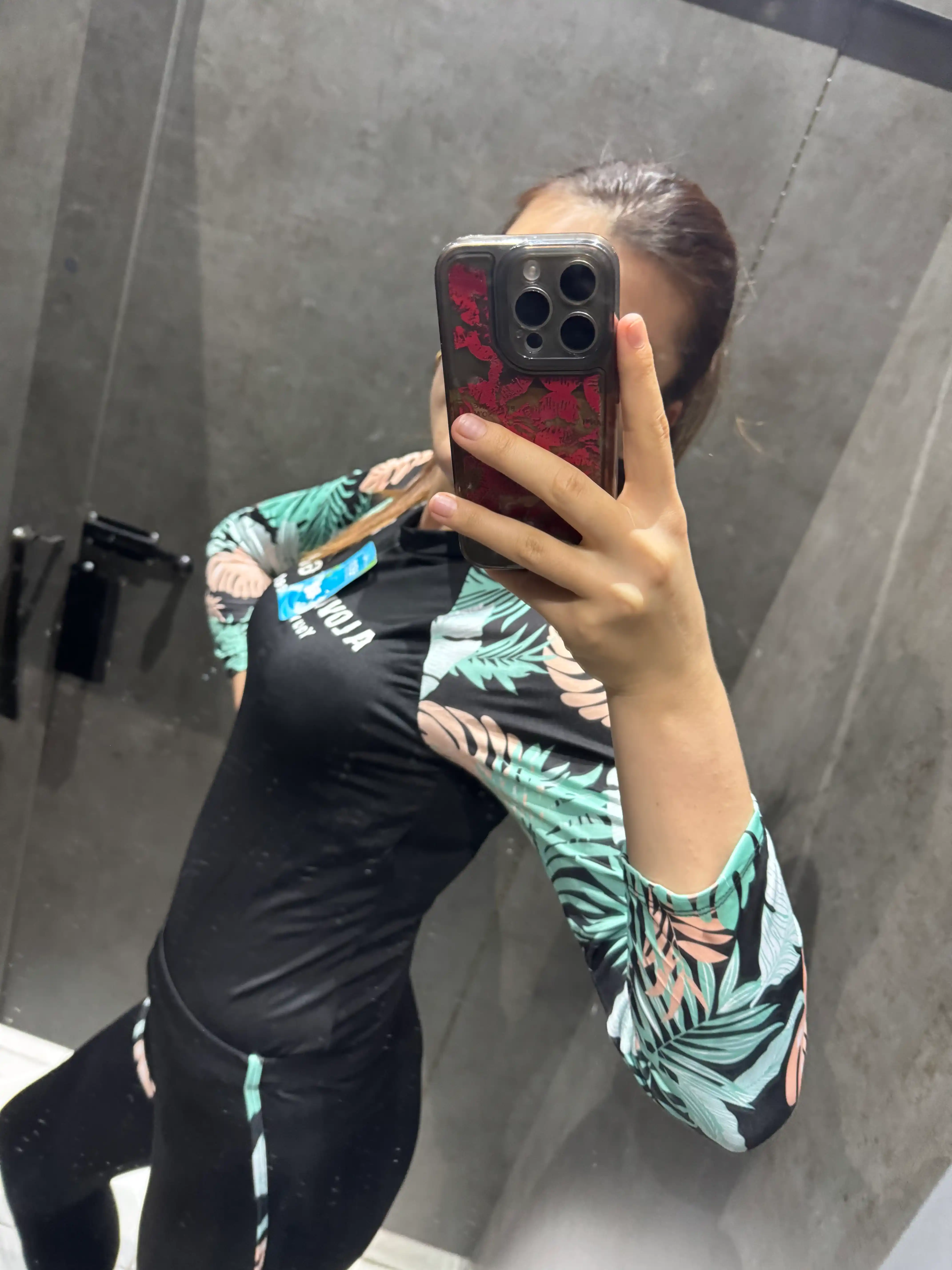 Burkini ayollar uchun yopiq 3 tasi 1 da suzish kupalnik legins va UV himoyali tunika bilan