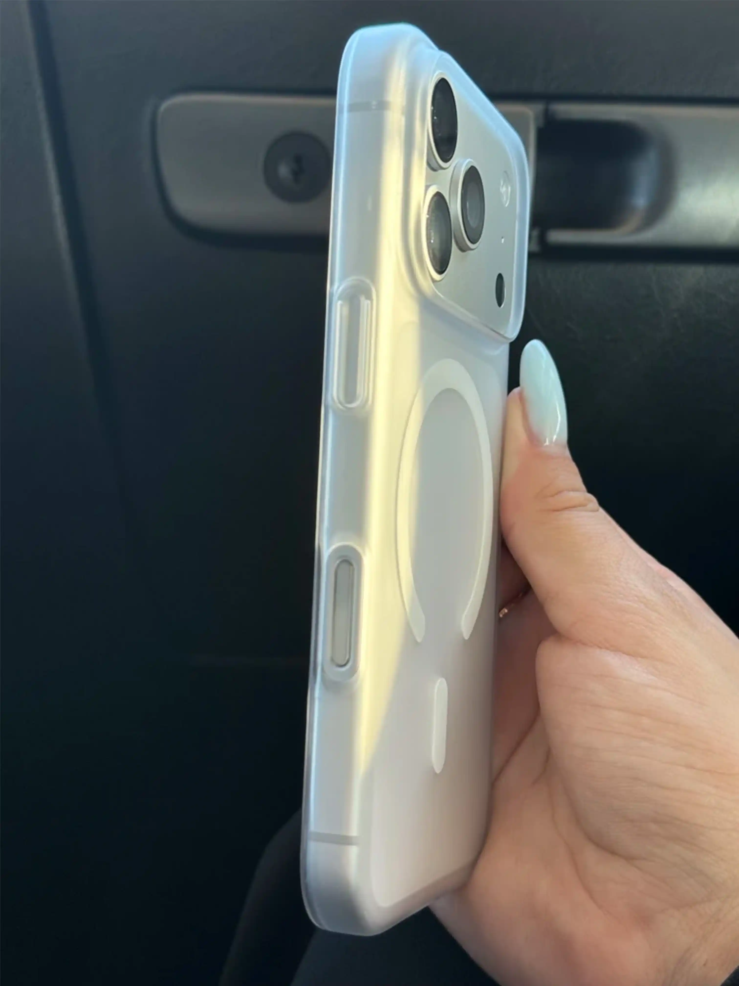 IPhone 15, 16, 17, 18 Pro, Max, Plus uchun shaffof, silikon g‘ilof (Rangli)