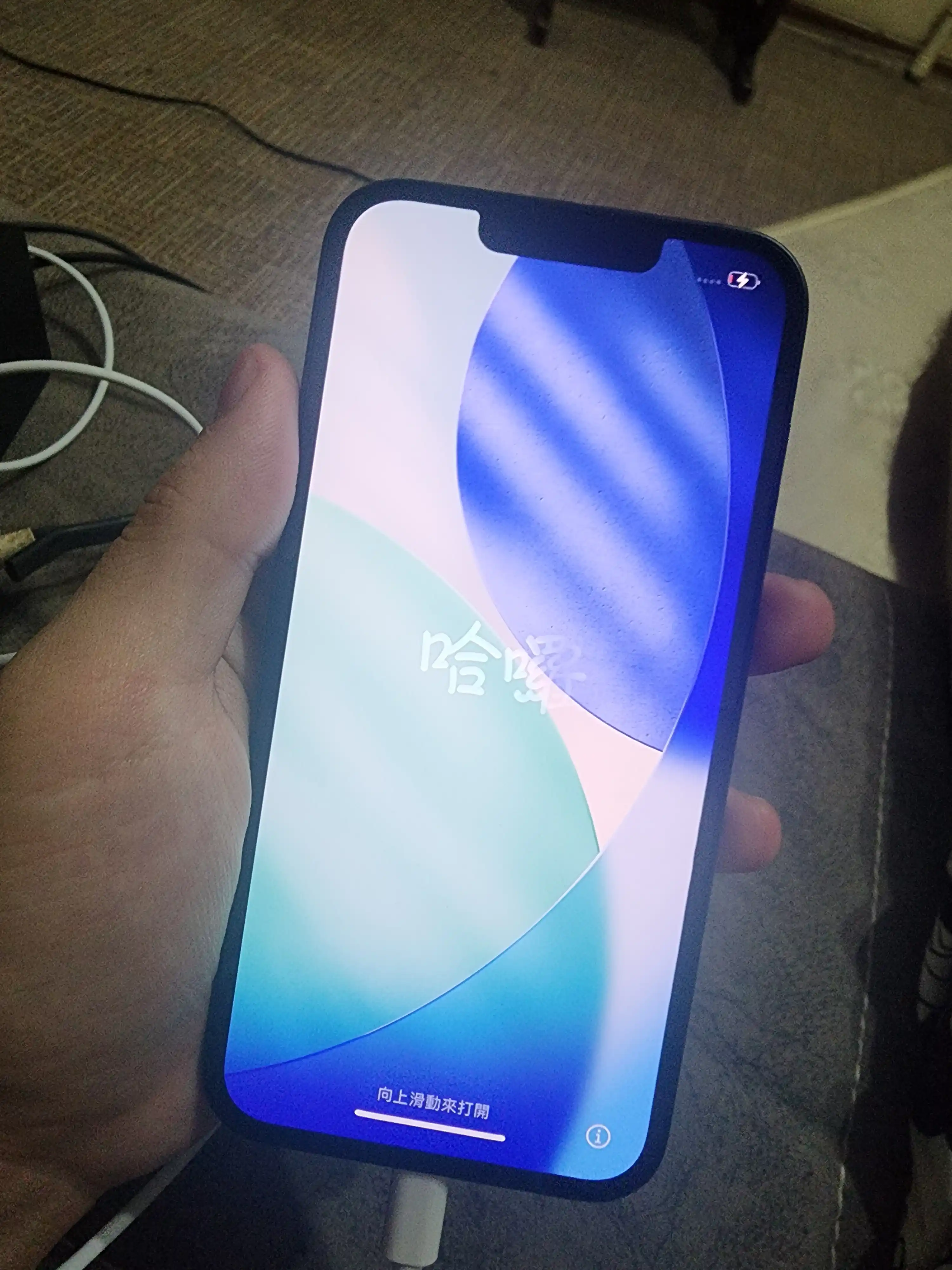 Smartfon Apple iPhone 14, 128/256 GB, SIM+sim, chehol va shisha sovg'a sifatida