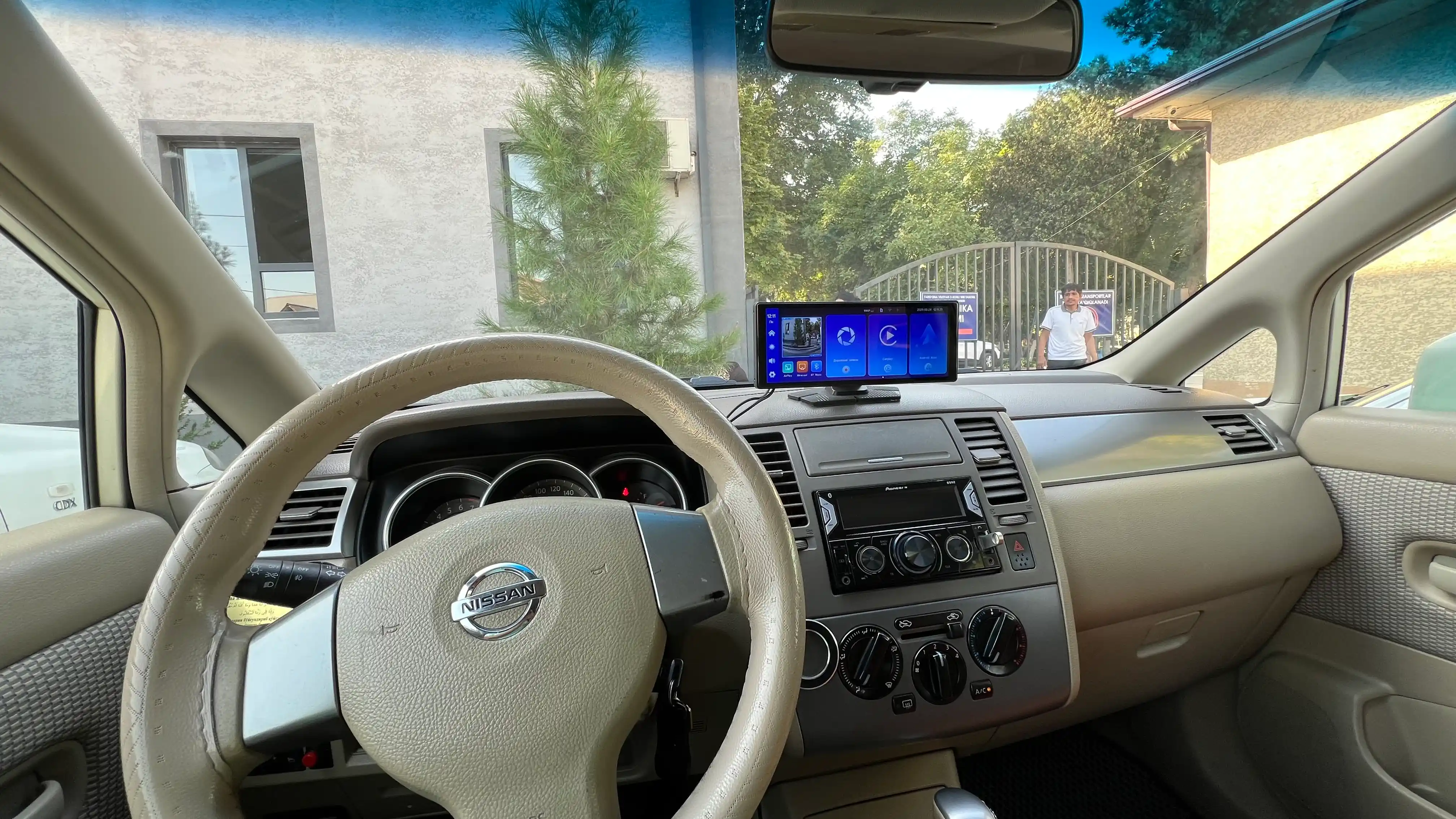 4K aqlli DVR, 10,26 dyuymli sensorli ekran, CarPlay / AndroitAuto, 64 GB