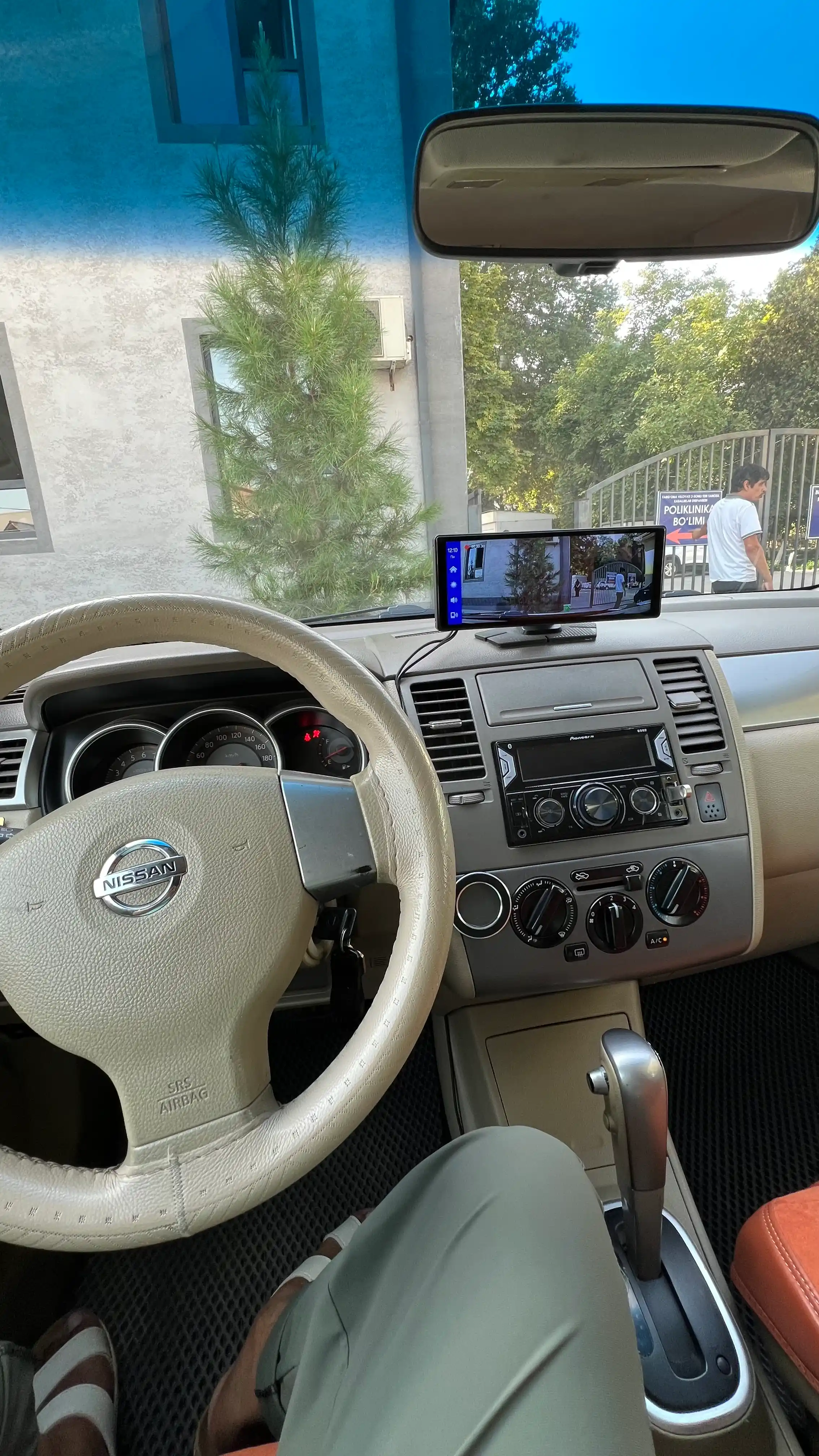 4K aqlli DVR, 10,26 dyuymli sensorli ekran, CarPlay / AndroitAuto, 64 GB