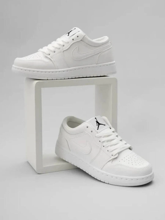 NIKE SB DUNK LOW va AIR JORDAN krossovkalari, sport, uniseks, 36 - 45, yoz va kuz uchun