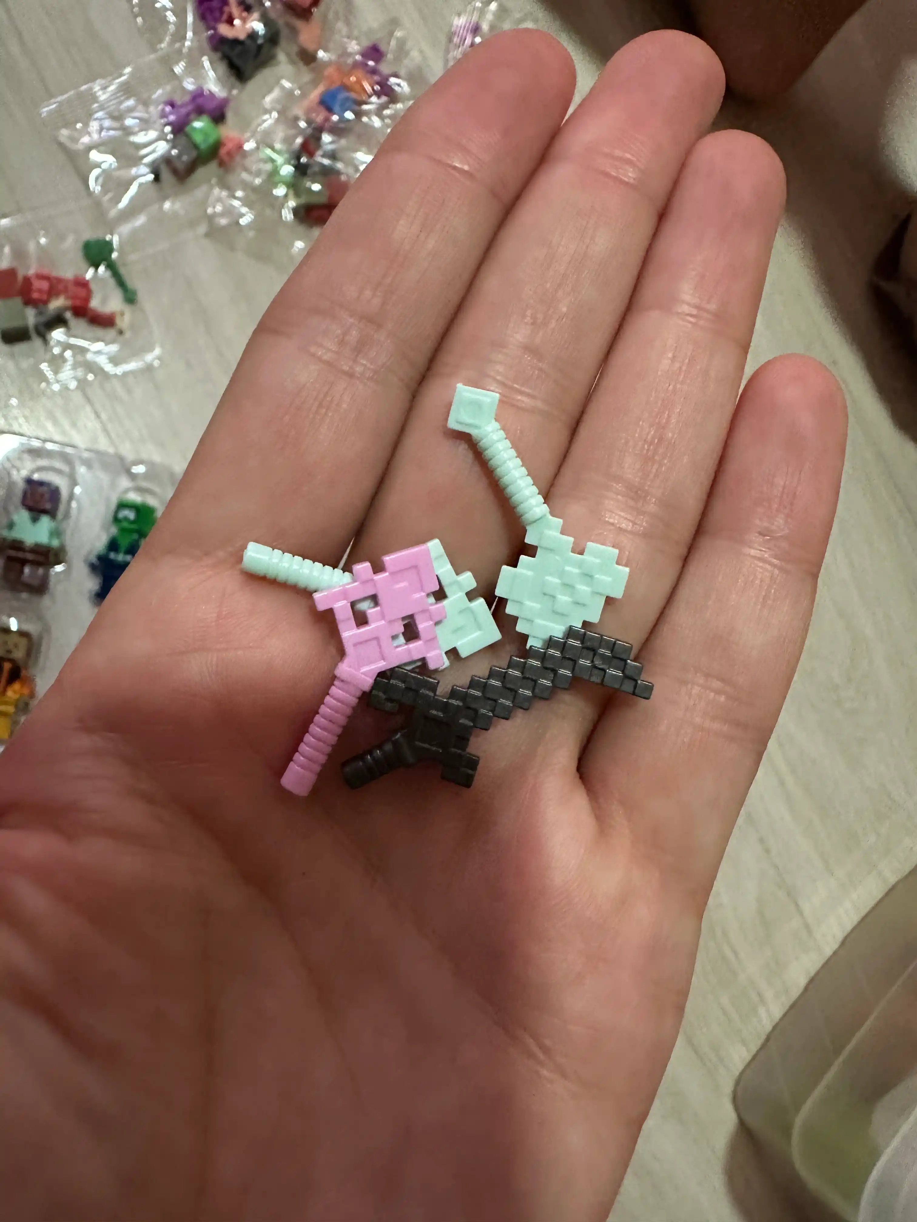 Minecraft figuralar to'plami 16 dona Maynkraft o'yinchoq lego mos aksesuar nabor