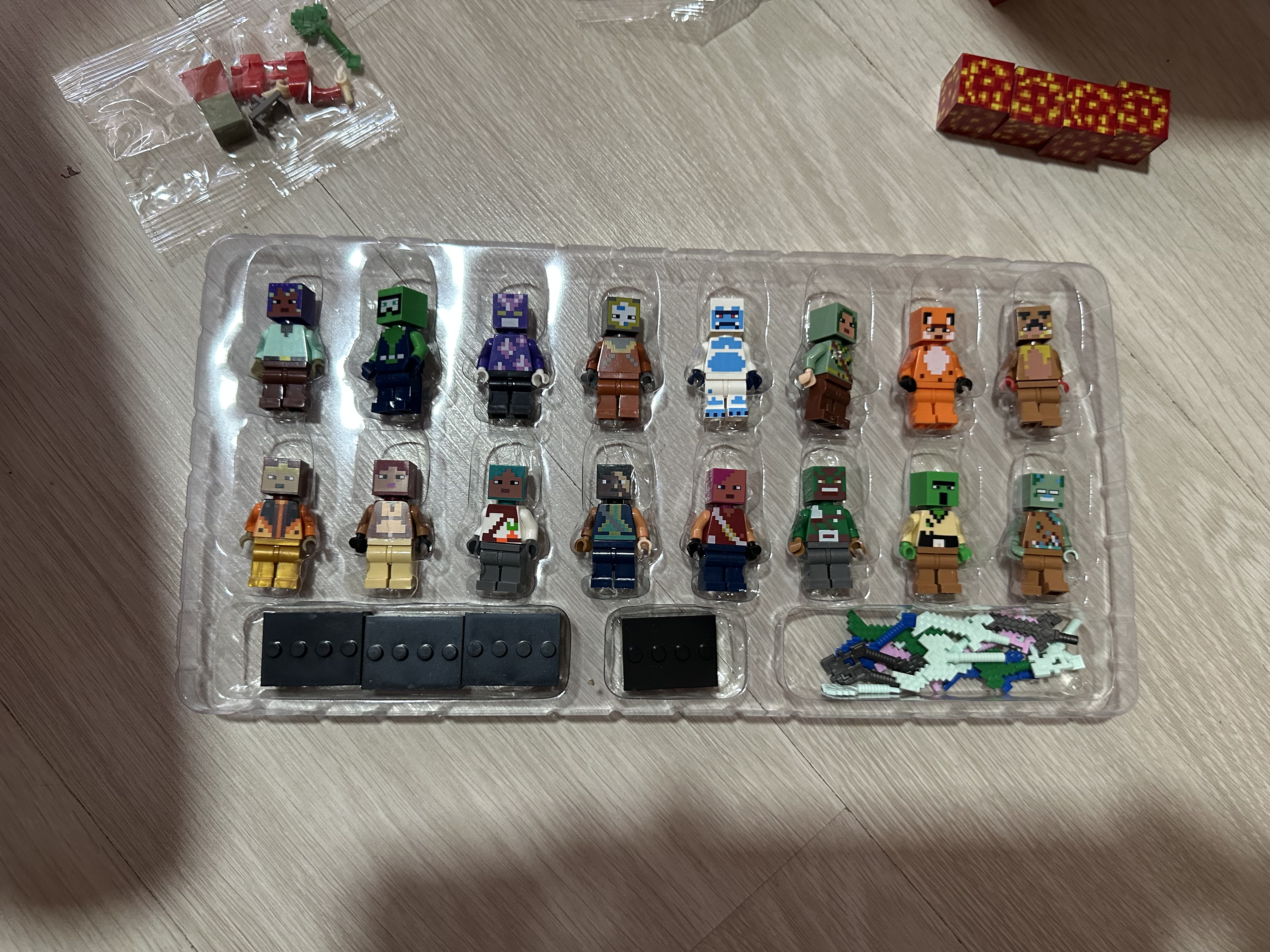 Minecraft figuralar to'plami 16 dona Maynkraft o'yinchoq lego mos aksesuar nabor