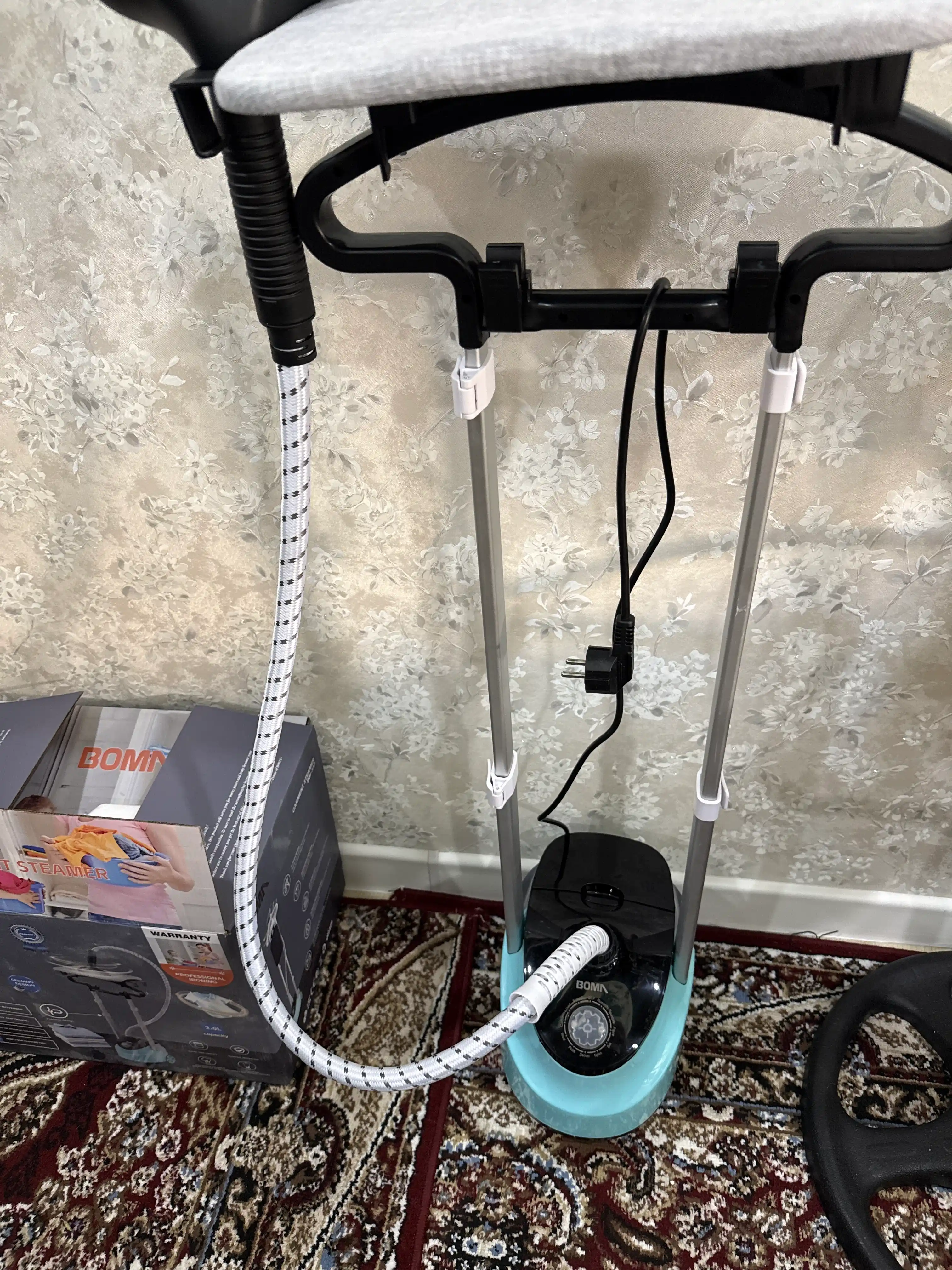 BOMA qo‘l va vertikal bug‘latgich (1500-2000 Vt), 17 soniyada tez isitiladi, 300 ml-2L