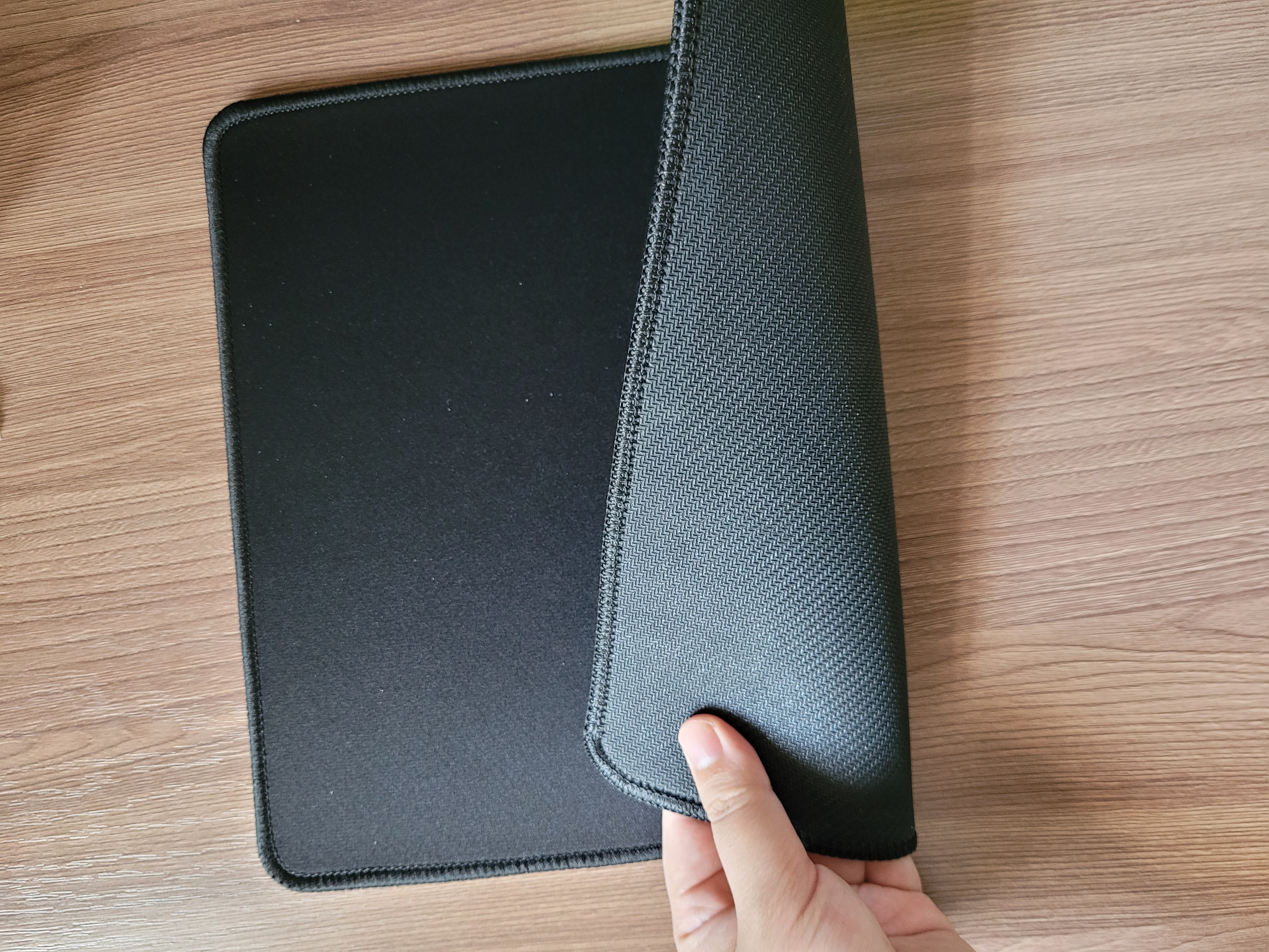 Tenaro Mouse Pad 25×30 o‘lchamli sichqoncha uchun gilamcha, yozuvlar va bosma rasmlarsiz