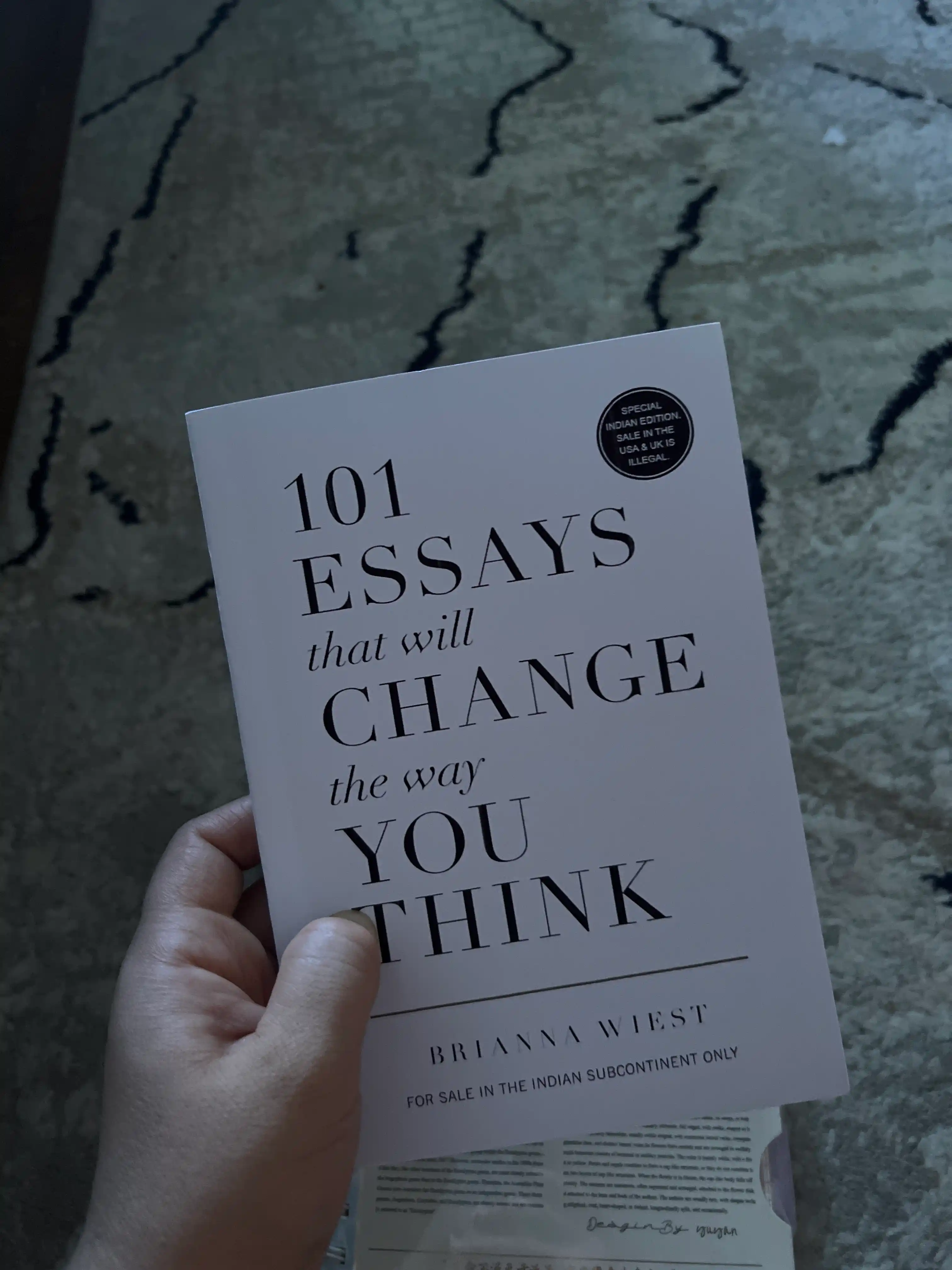 101 Essays That Will Change The Way You Think, Briana Wiest, ingliz tili