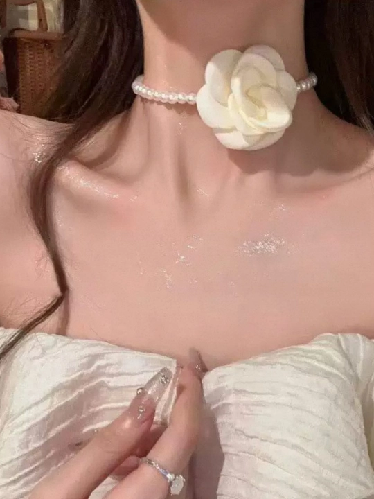 Цепочка женская, на шею, с жемчугом и камнями - 