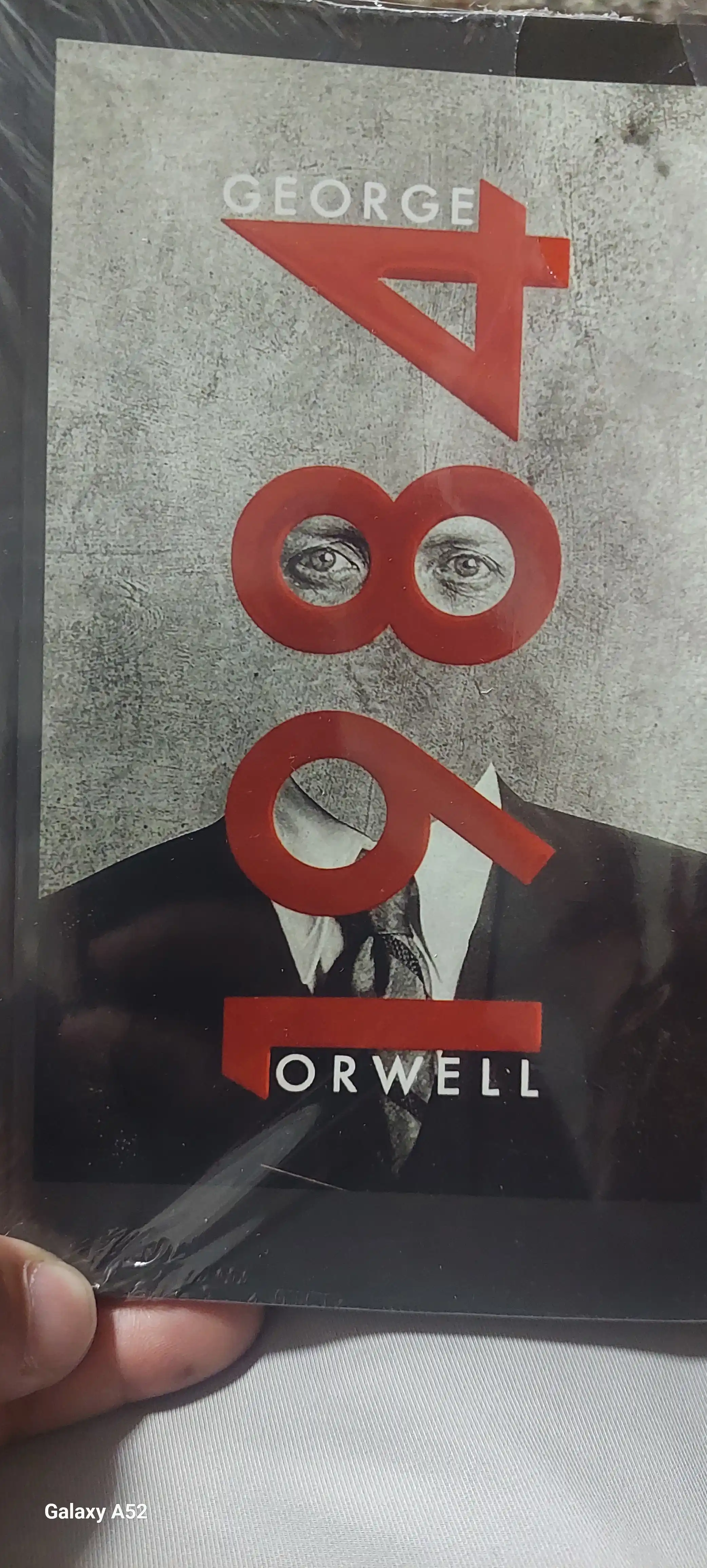 1984 — Jorj Oruell