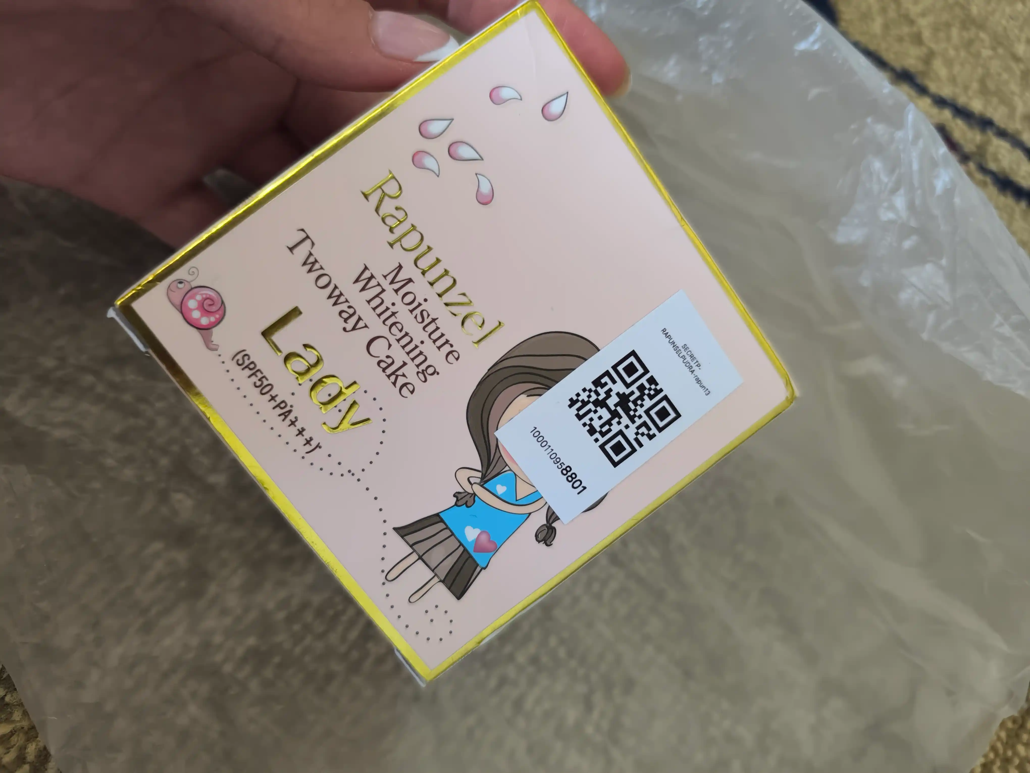 Ayollar va o'smir qizlar uchun upa, SPF 50+PA+++, 14+14 g
