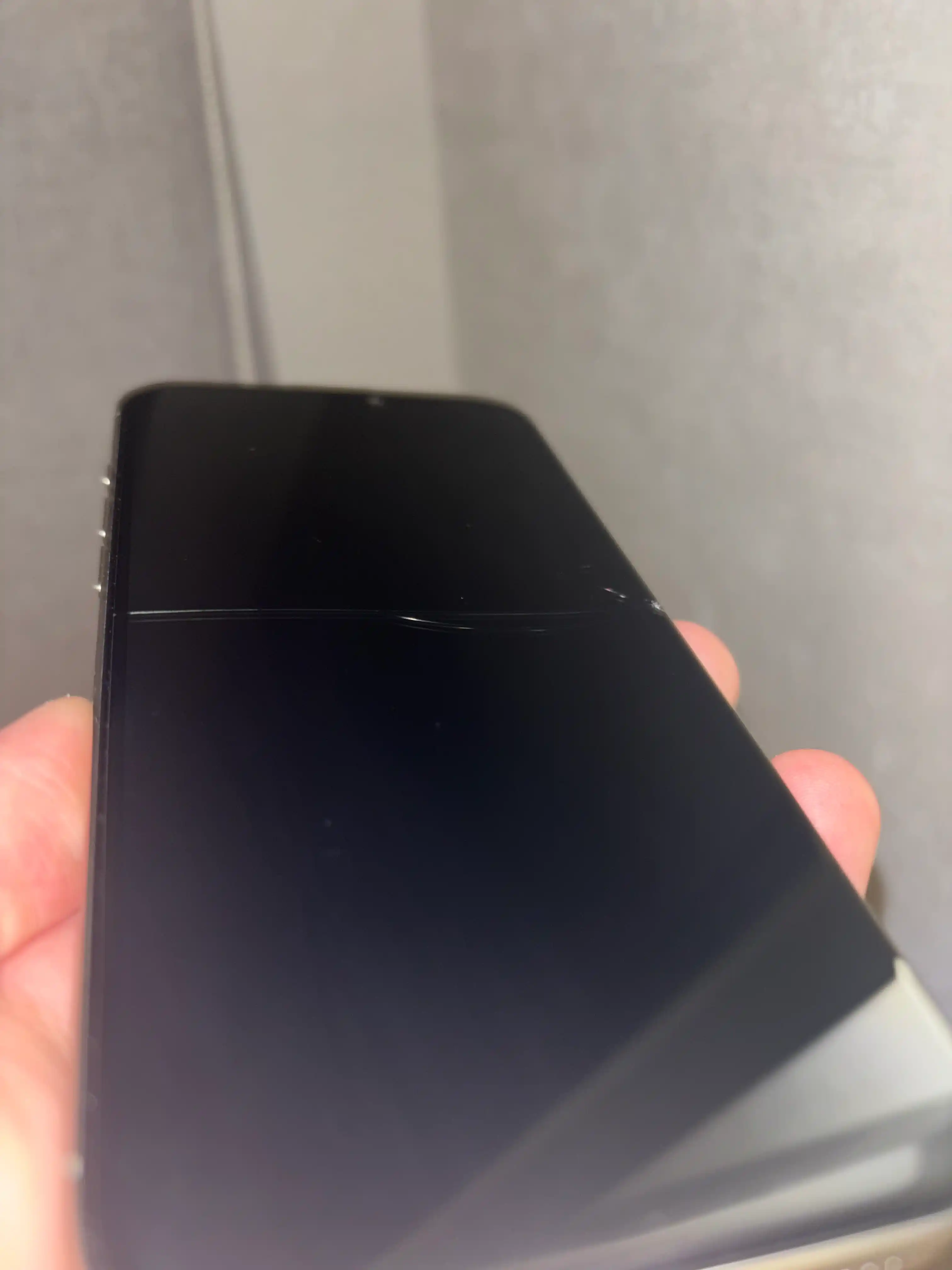 IPhone XR - 18 Pro Max uchun shaffof josuslikka qarshi himoya oynasi