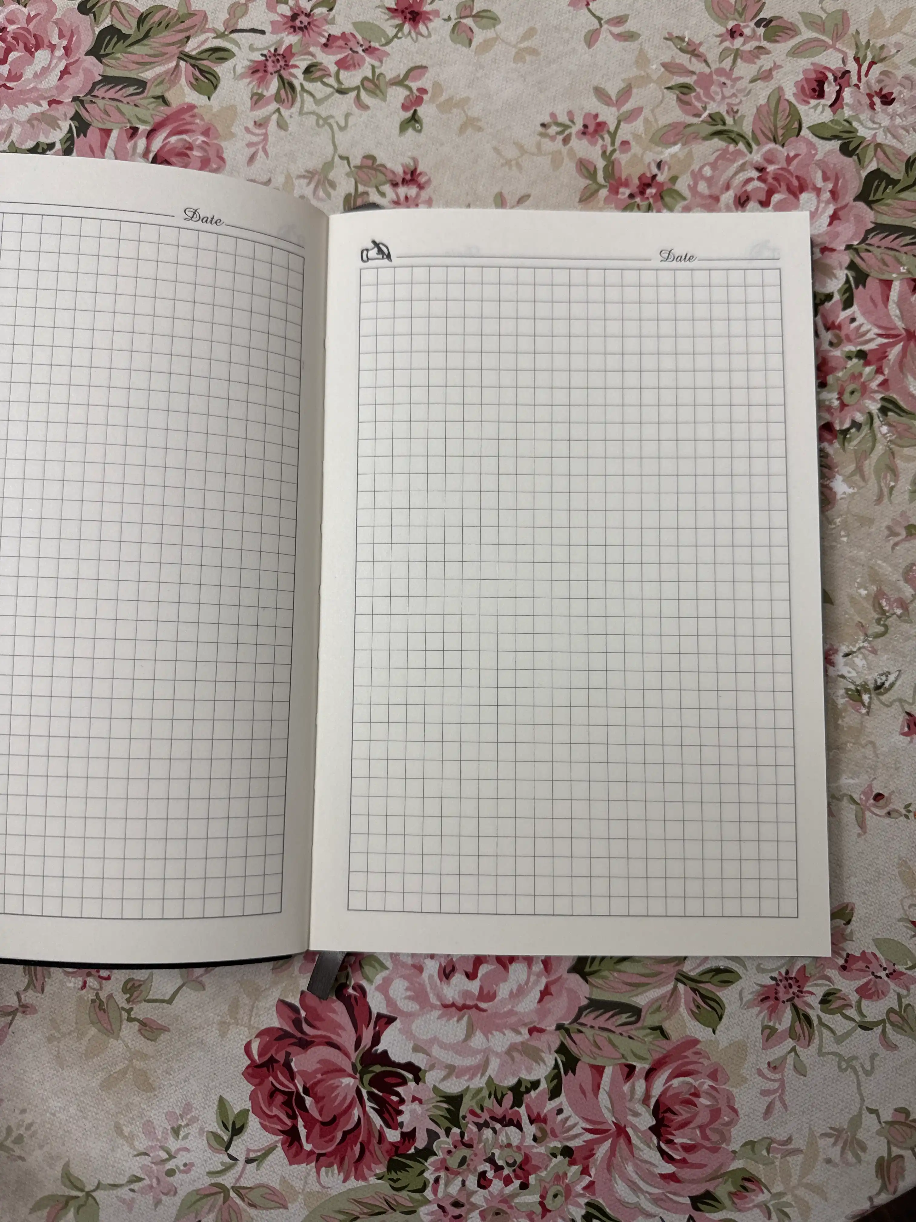 Katakli bloknot A5, 100 varaq, 145×210 mm, yumshoq muqova