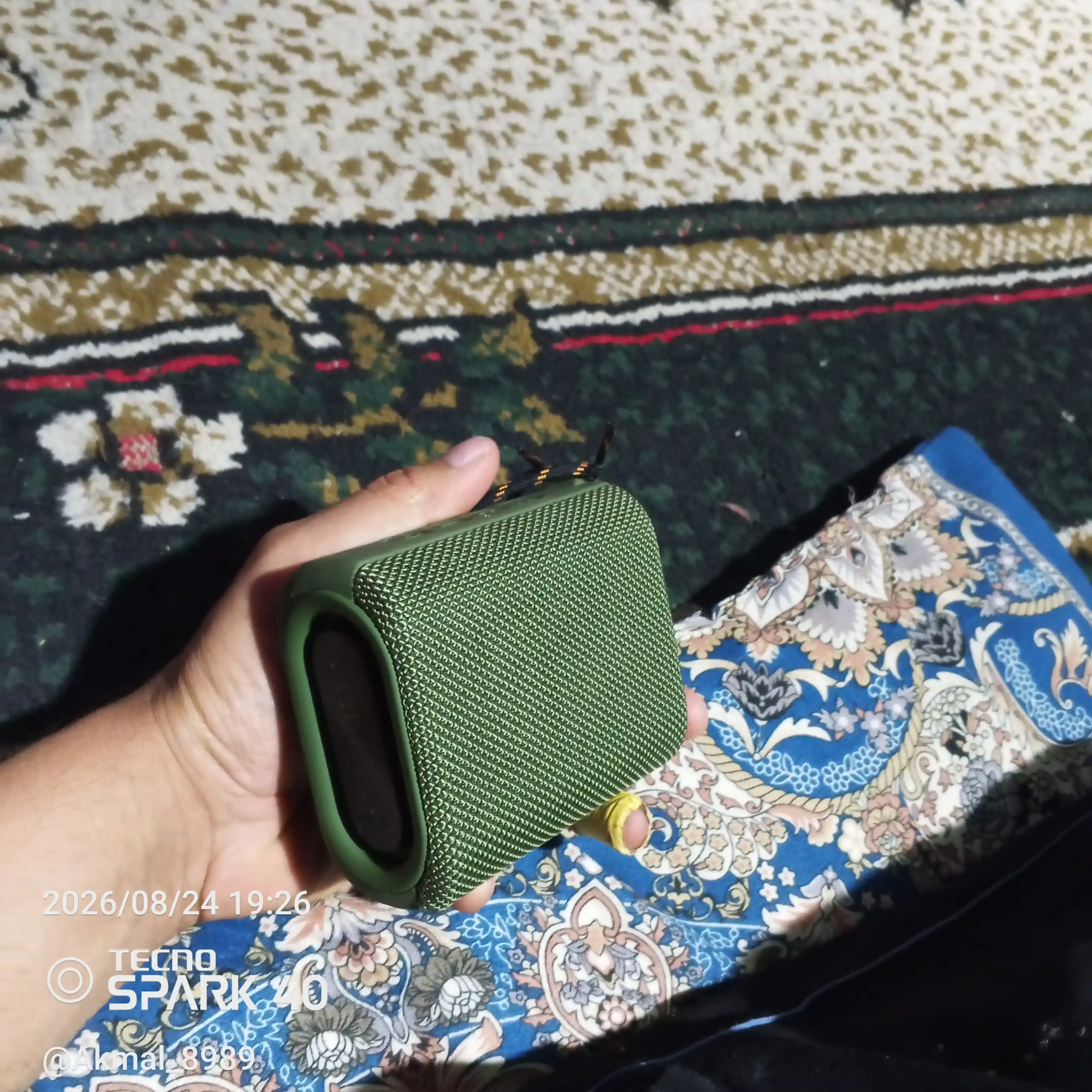 Simsiz mini kalonka KOLEER S31, portativ bluetooth kolonka, IPX7 suvga chidamli karnay