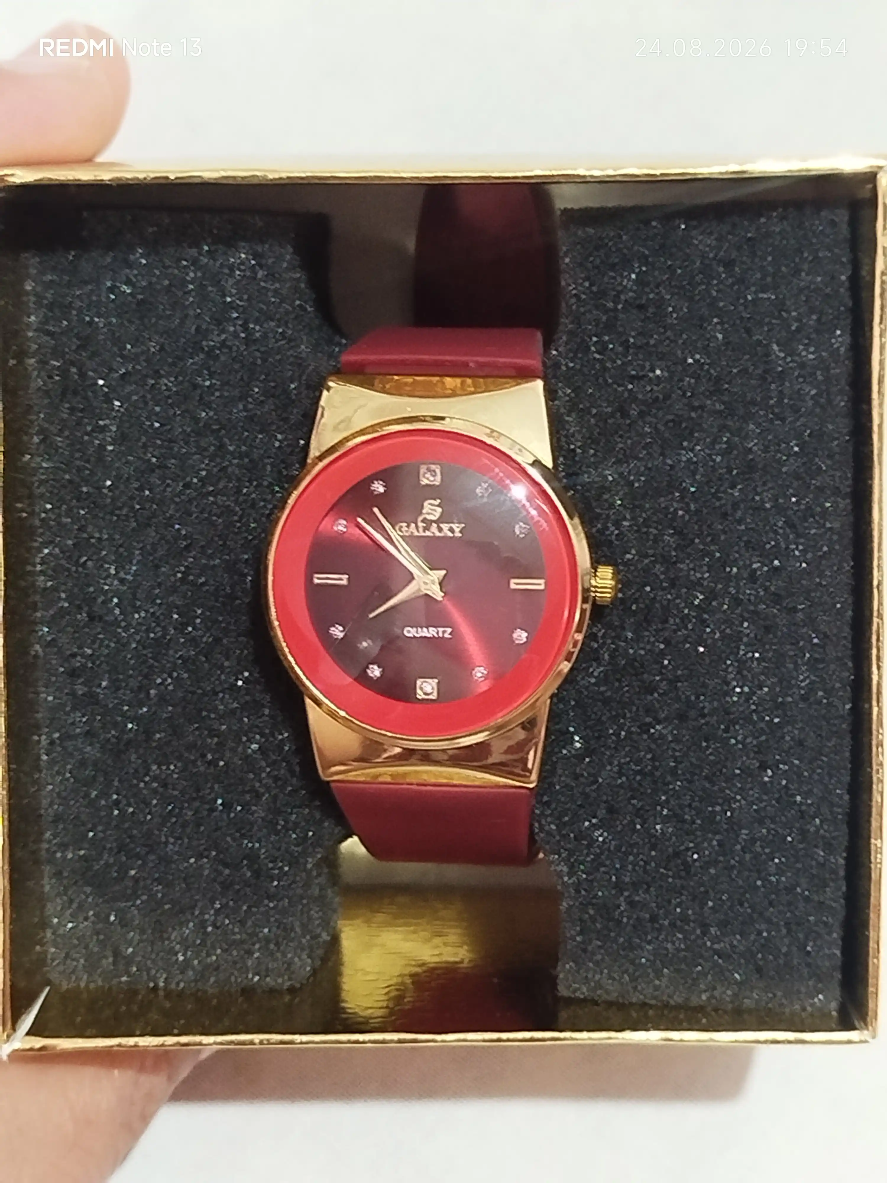 Ayollar qo‘l soati GALAXY Quartz, silikon remeshok, klassik dizayn