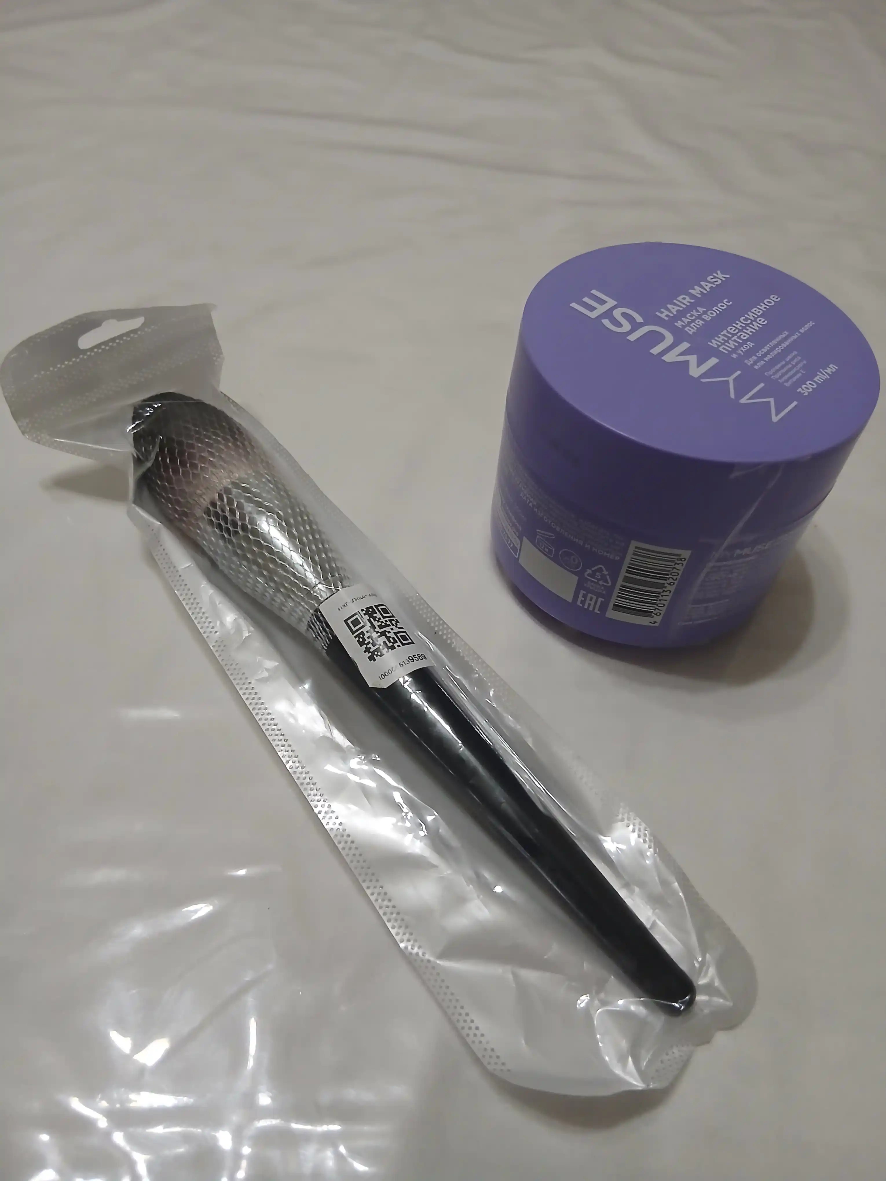 MYMUSE soch niqobi «Oziqlantirish va parvarish», och sochlar uchun, 300 ml