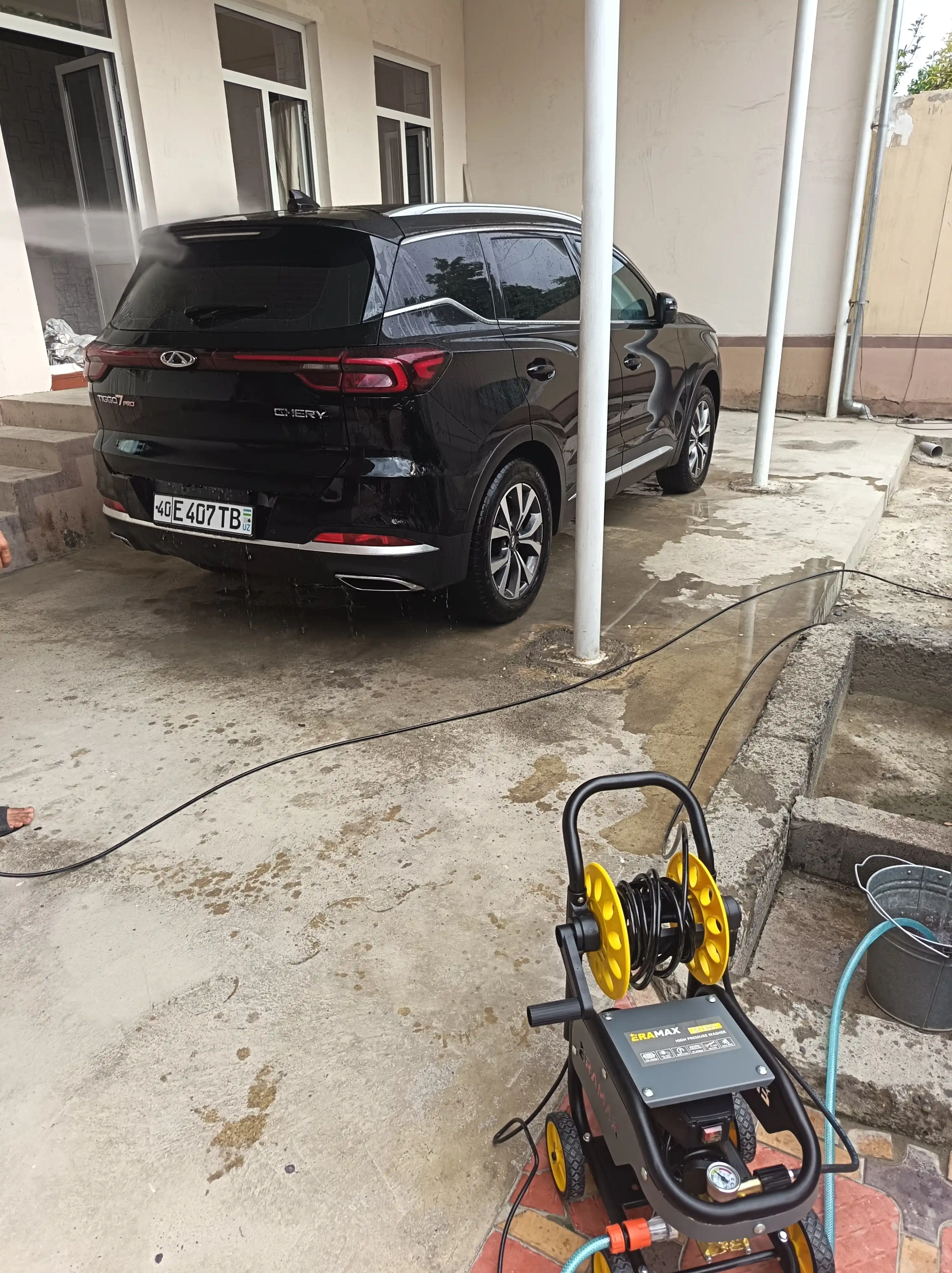 Аппарат Мойка высокого давления , установка для мойки автомобилей ERAMAX