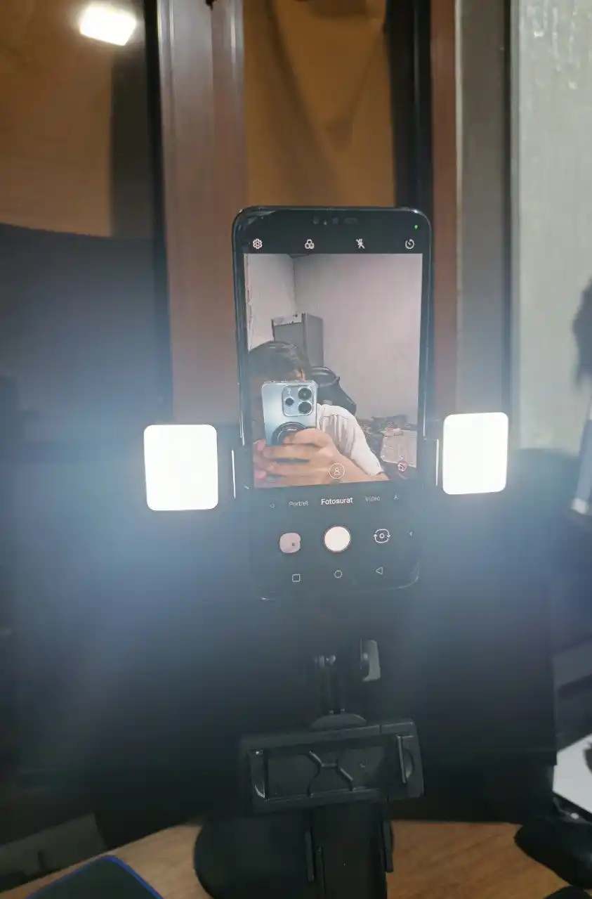Shtativ telefon, 180 sm 4 tasi 1 da, 2ta LED chiroq & Bluetooth: monopod, selfi tayoqchasi