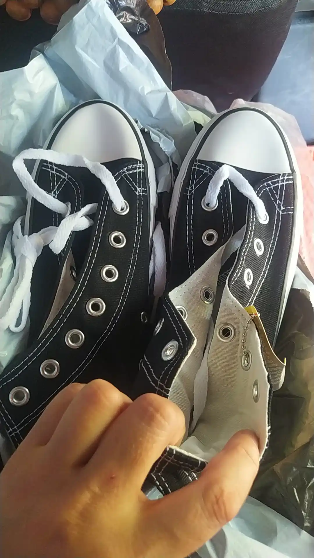 Kedalar Converse sport uchun, yoz-kuz-bahor mavsumi uchun