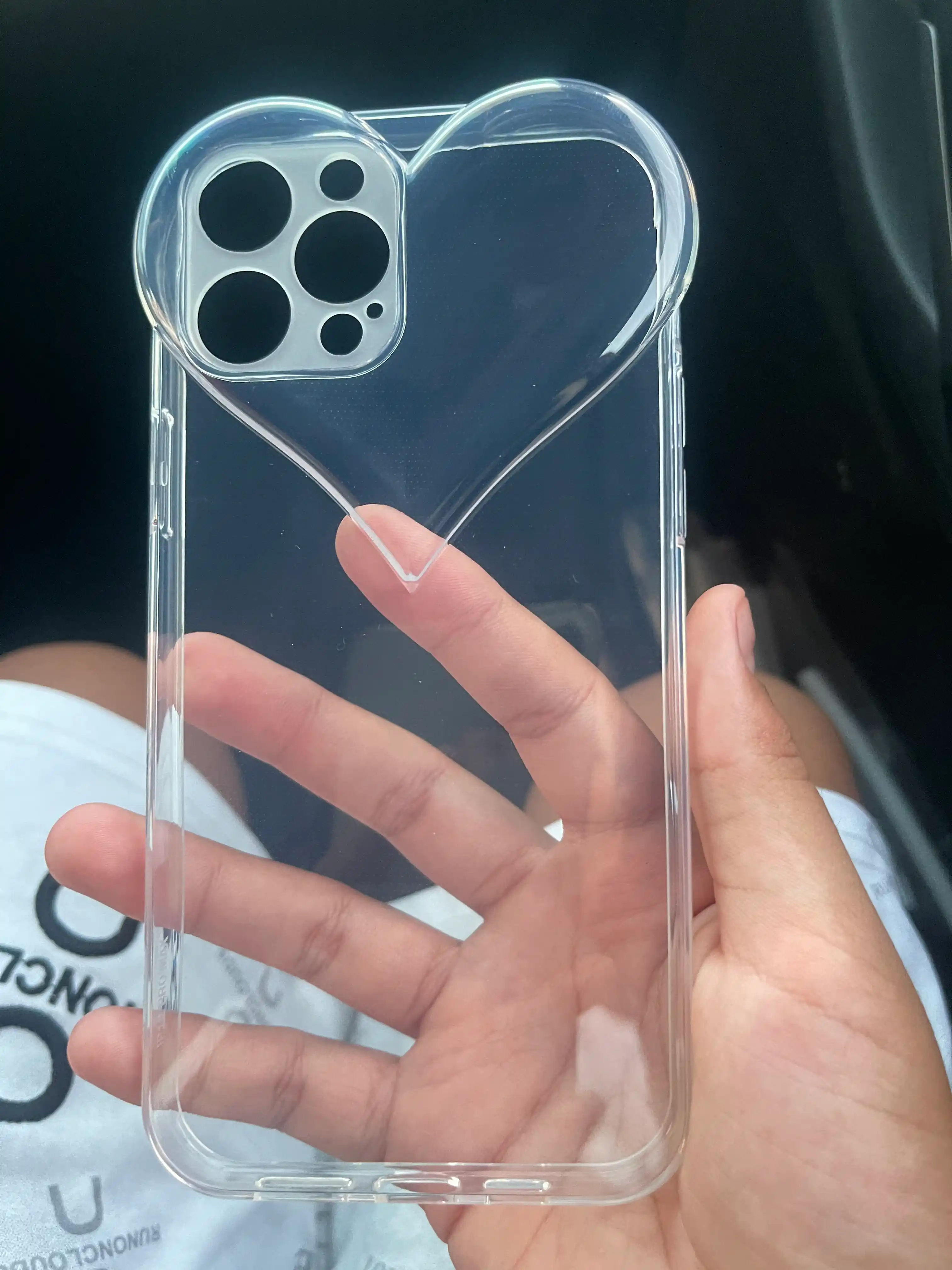Чехлы для телефонов iPhone