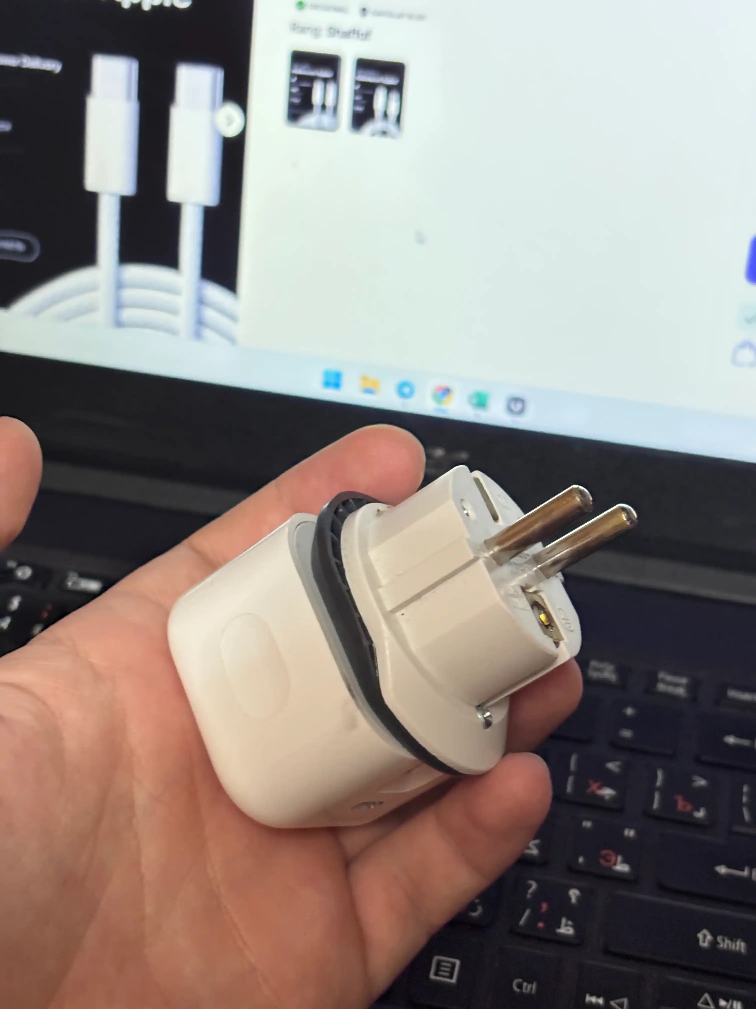 IPhone uchun Apple USB-C 20W tarmoqli zaryadlash qurilmasi, oq rang