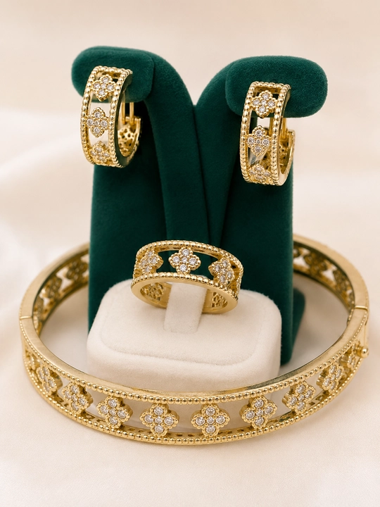 Комплект украшений, серьги, кольцо, браслет, цепочка, Messika Bvlgari, Vancleef