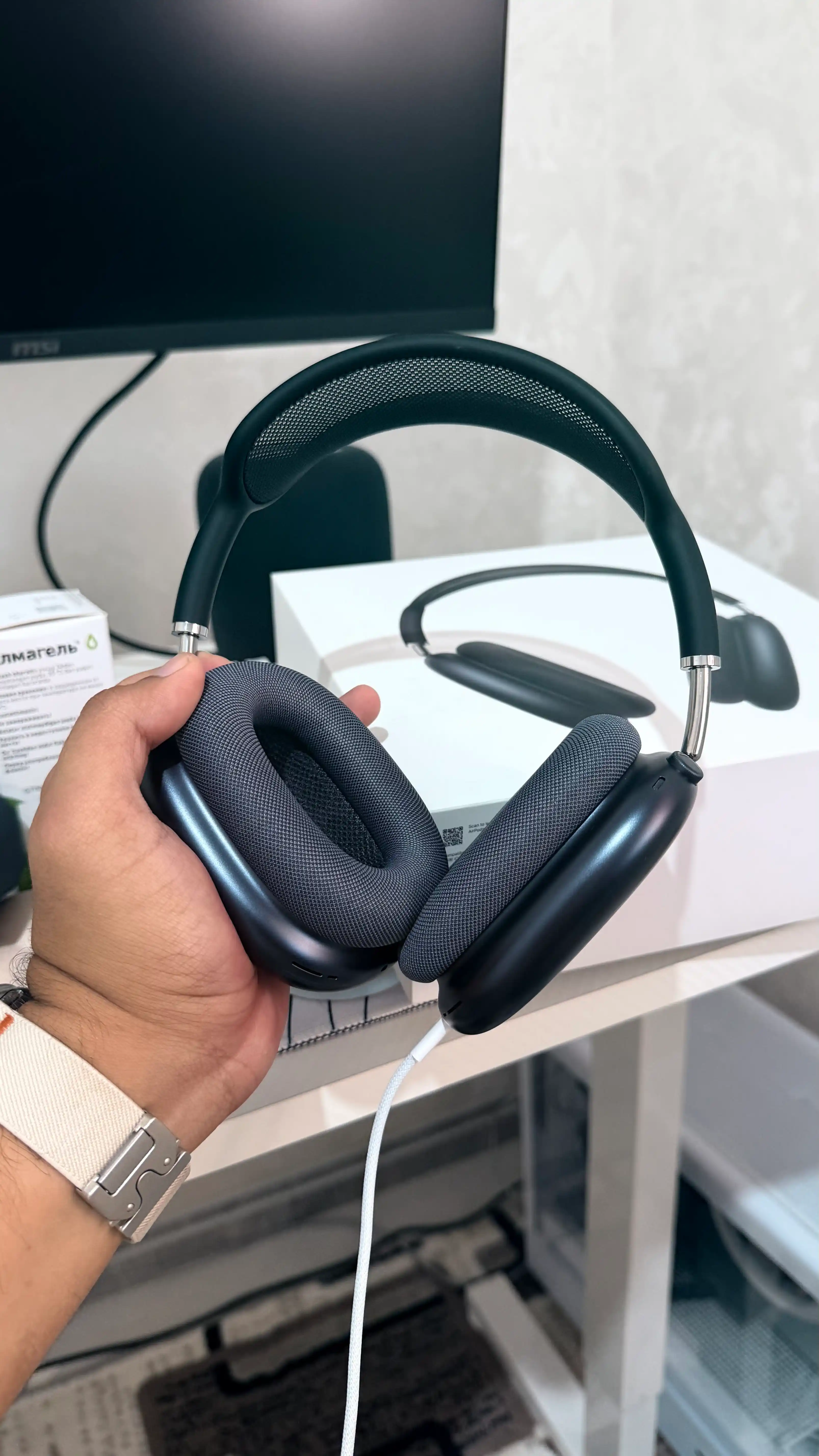 Наушники Pods Max 2