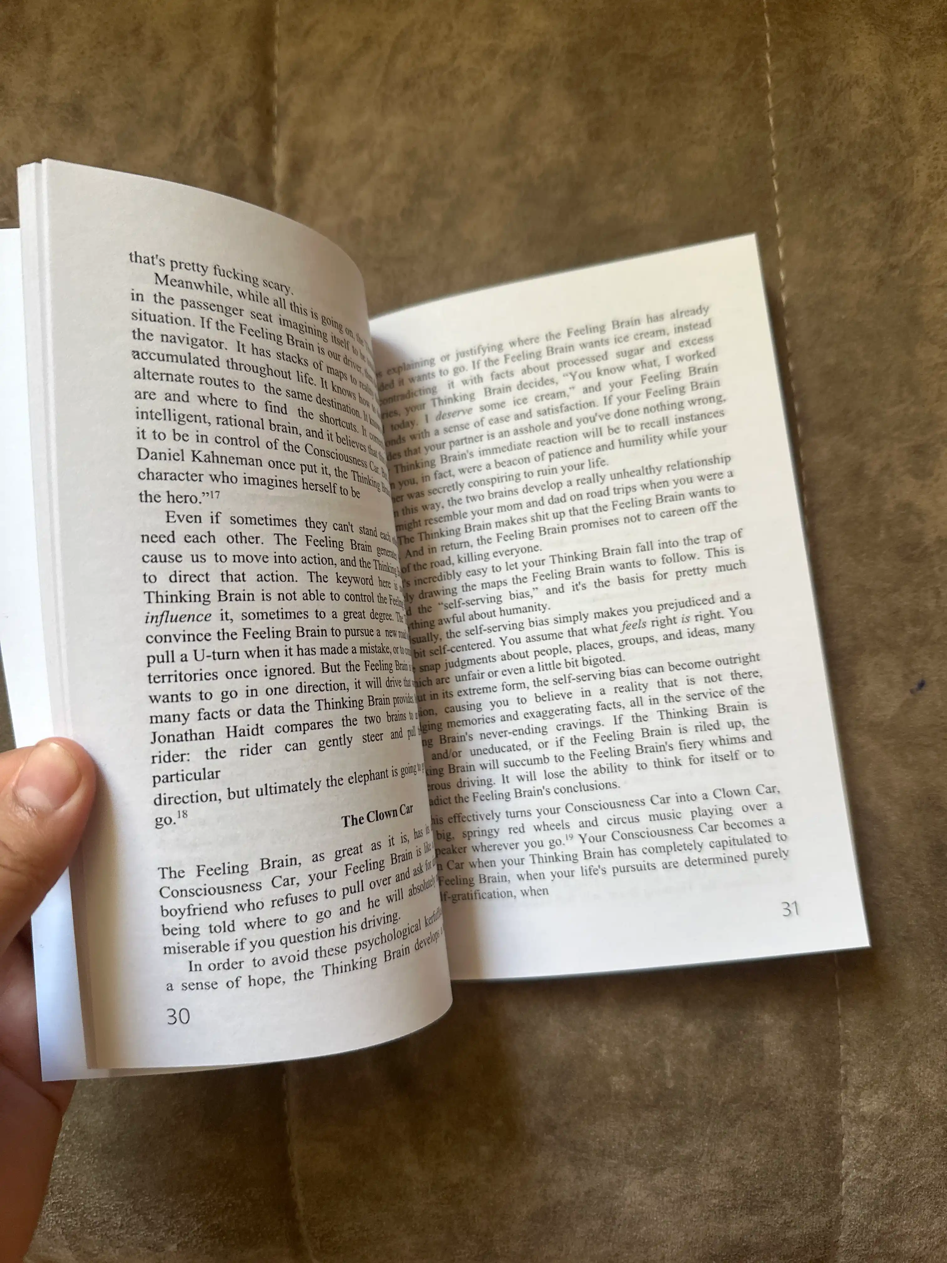 Книга: “EVERYTHING IS FUCKED”: A Book About Hope  Mark Manson английский язык