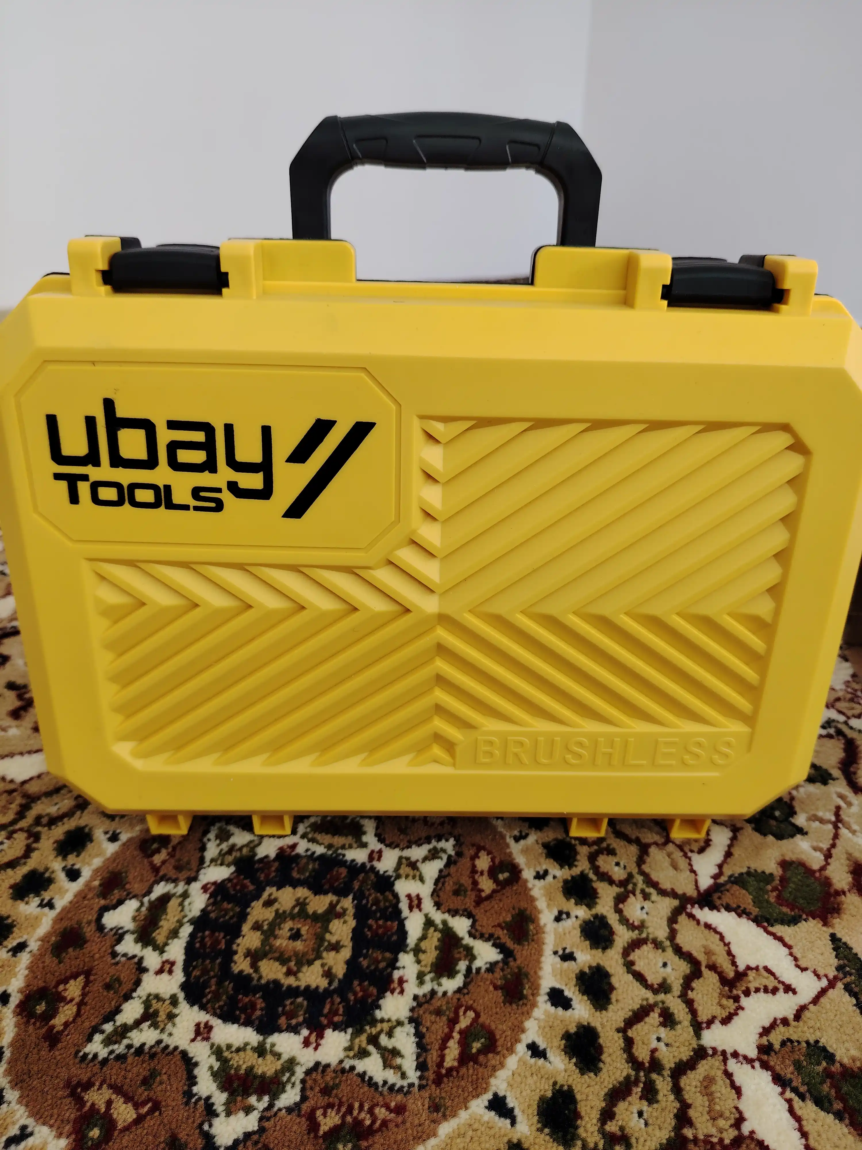 Akkumulyatorli drel-shurup buragich UBAY