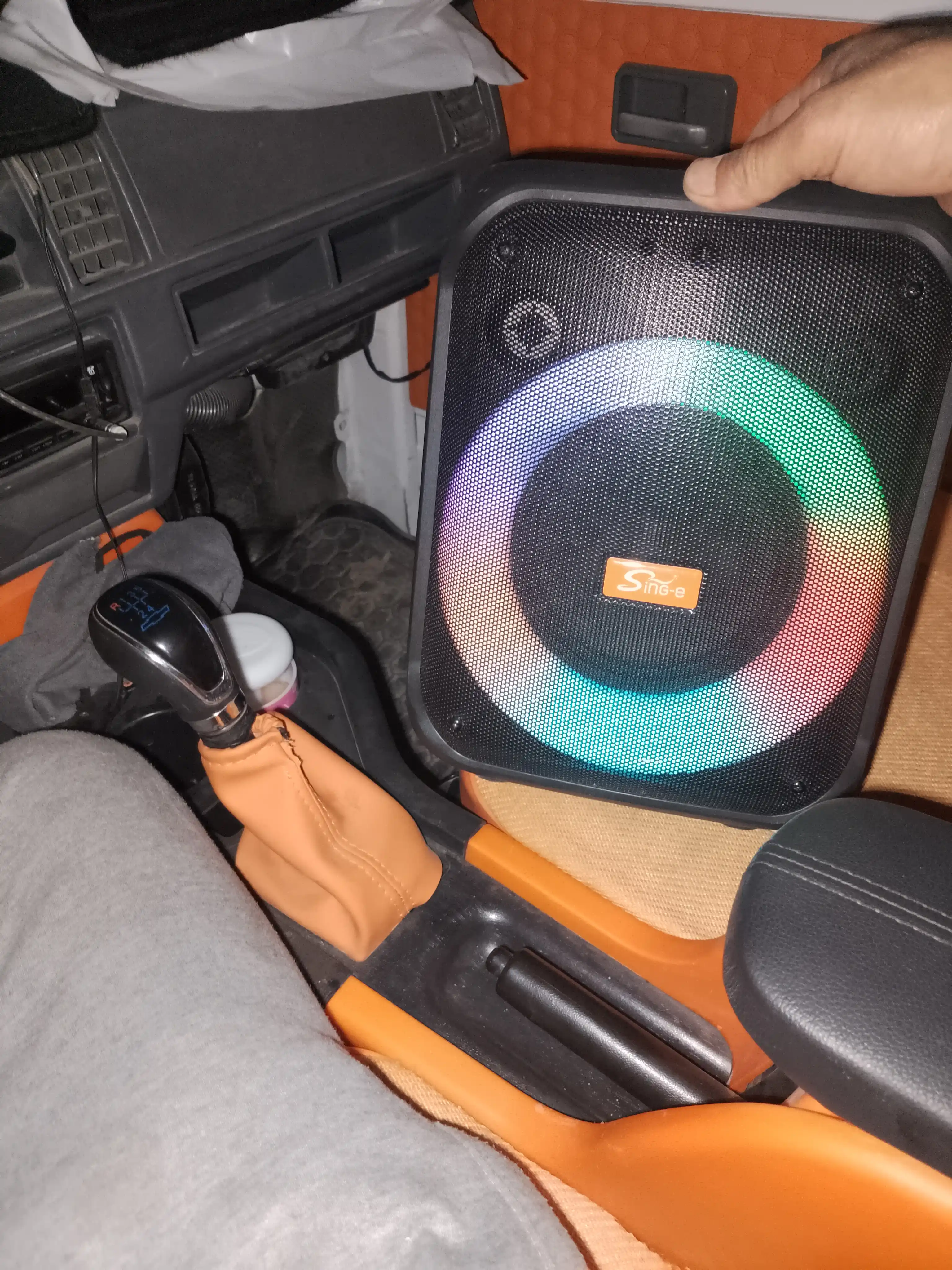Katta simsiz kalonka Sing-e ZQS, kuchli bass, bluetooth, mikrofonli, karaoke, bayram uchun