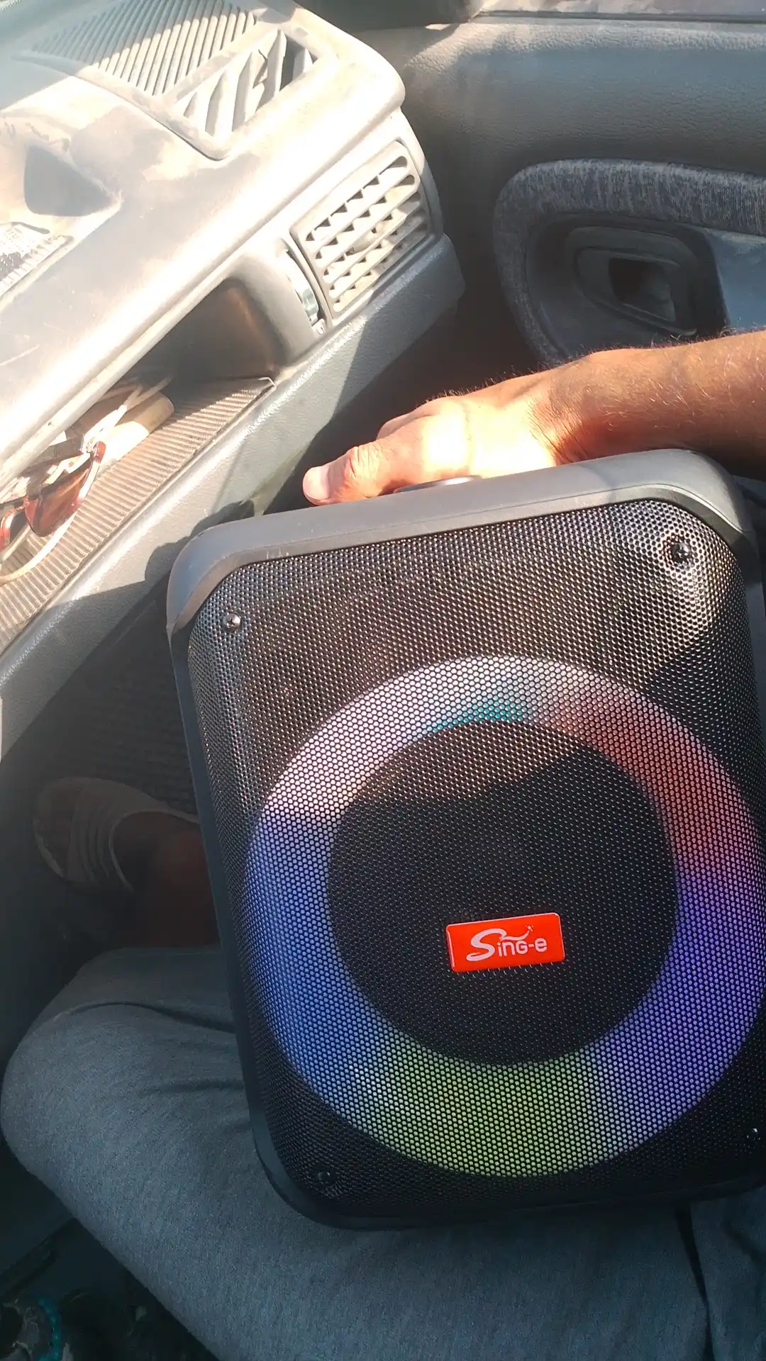 Katta simsiz kalonka Sing-e ZQS, kuchli bass, bluetooth, mikrofonli, karaoke, bayram uchun