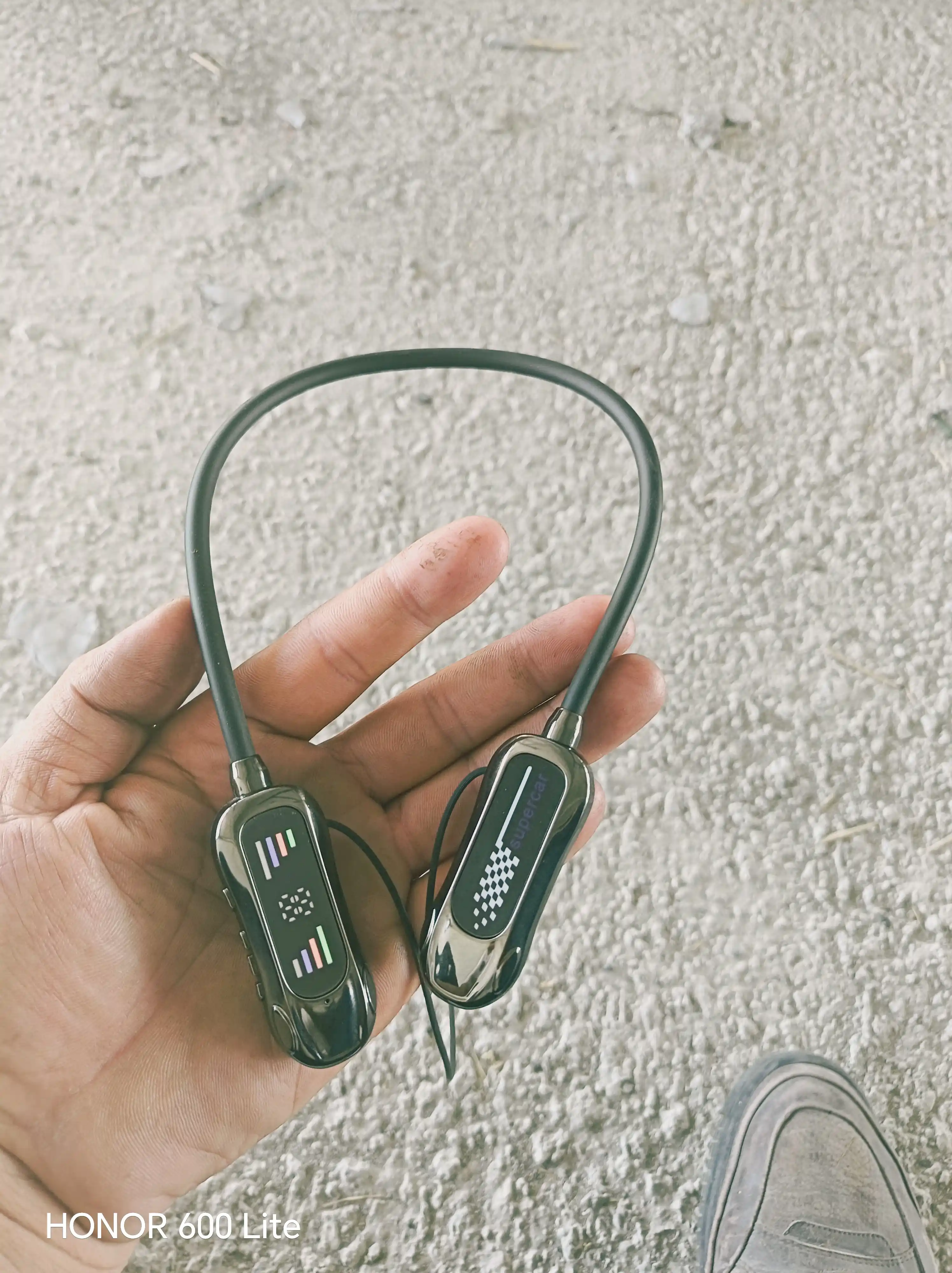 JBL Tune 305C USB-C Quloqchinlari
