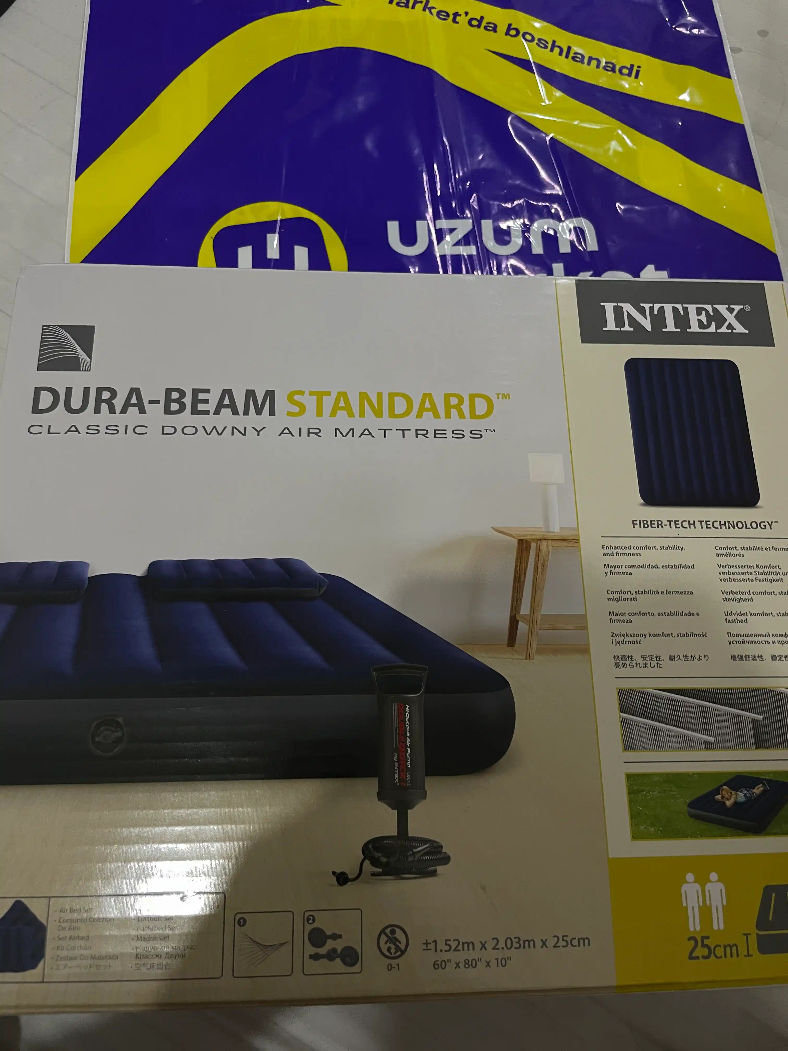 Ikki kishilik puflanadigan matras Intex, nasos va 2 ta yostiq bilan, 203×152×25 sm