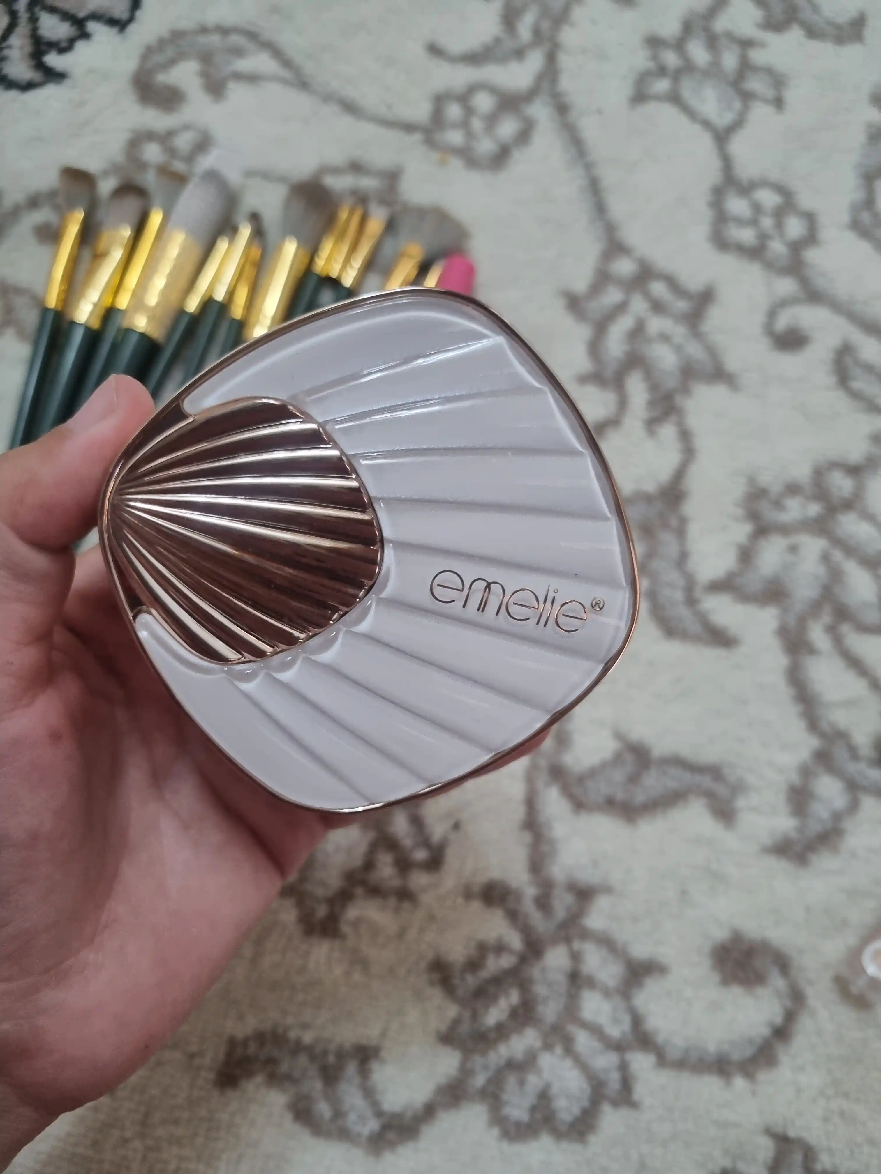 Пудра для лица Emelie BB/HD компактная Matte Powder, SPF, матовая, стойкая