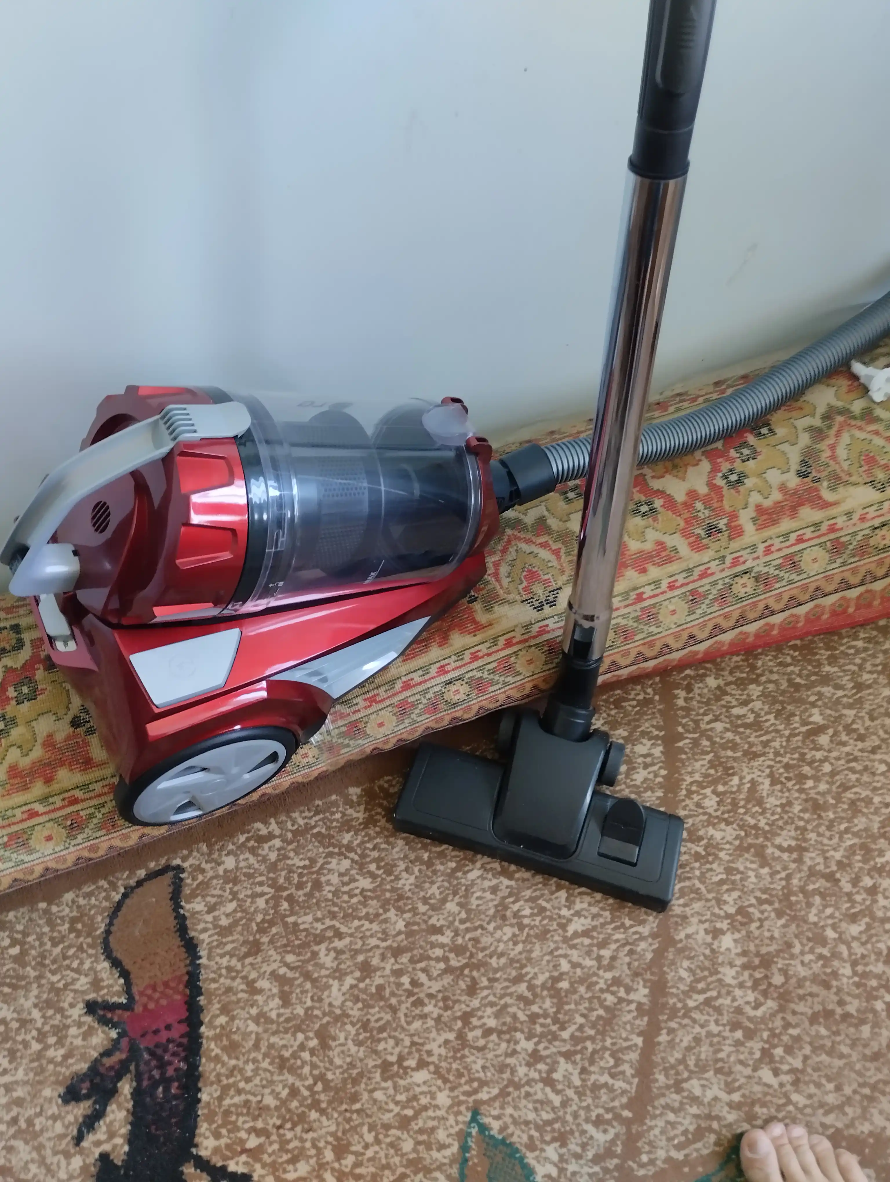 Пылесос LG Vacuum Cleaner PSS-430 мощность 4000 Вт размер 4 литра, HEPA фильтр
