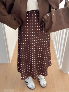 Tilla xaki