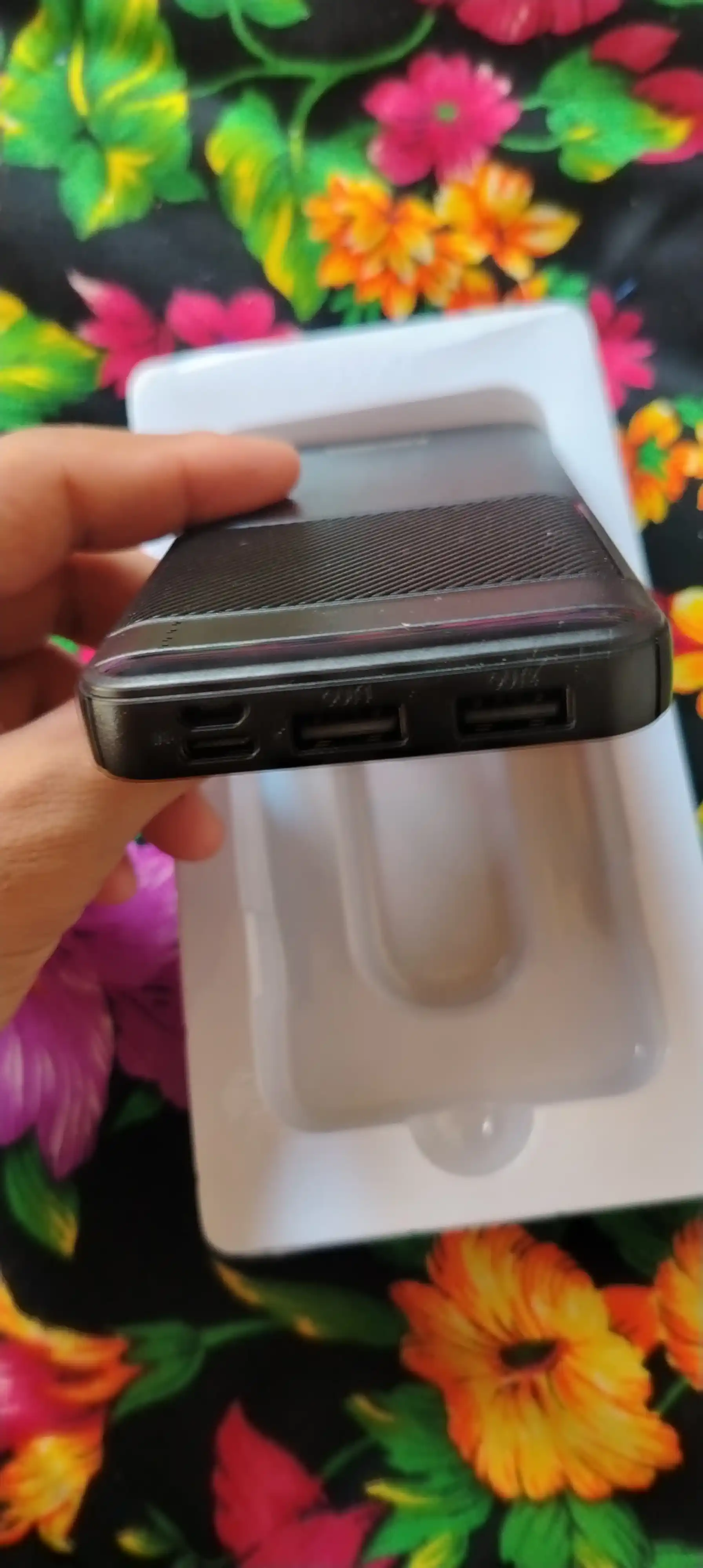 JOKADE powerbank 10000 mAh qora tashqi akkumulyator, power bank 10000
