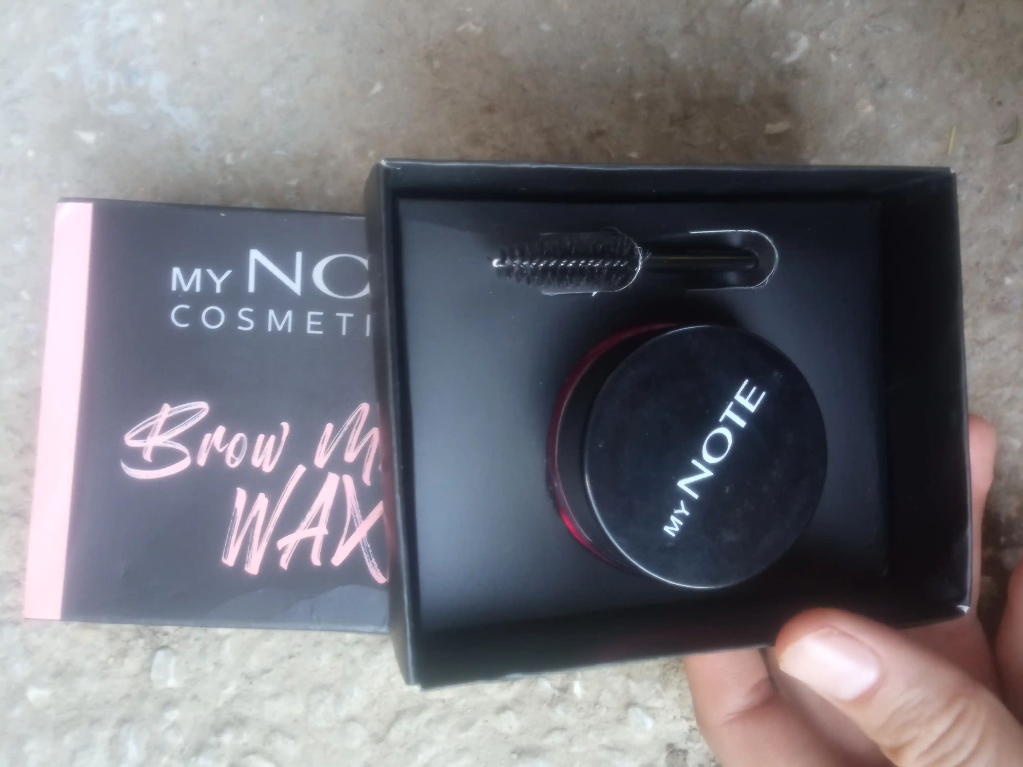 NOTE фиксатор для бровей Brow Master Wax
